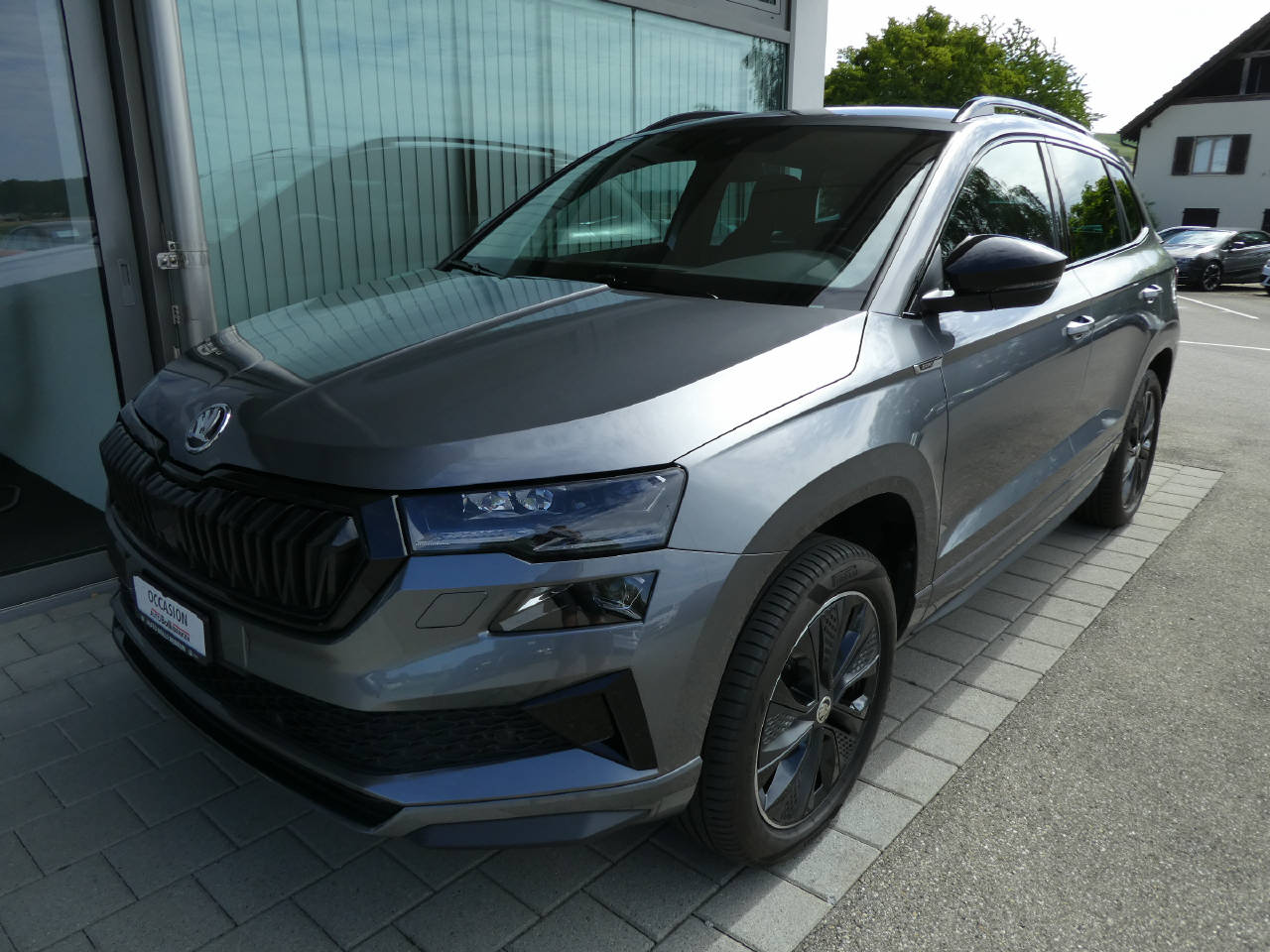 SKODA Karoq 1.5 TSI SportLine DSG-showroom-element-1