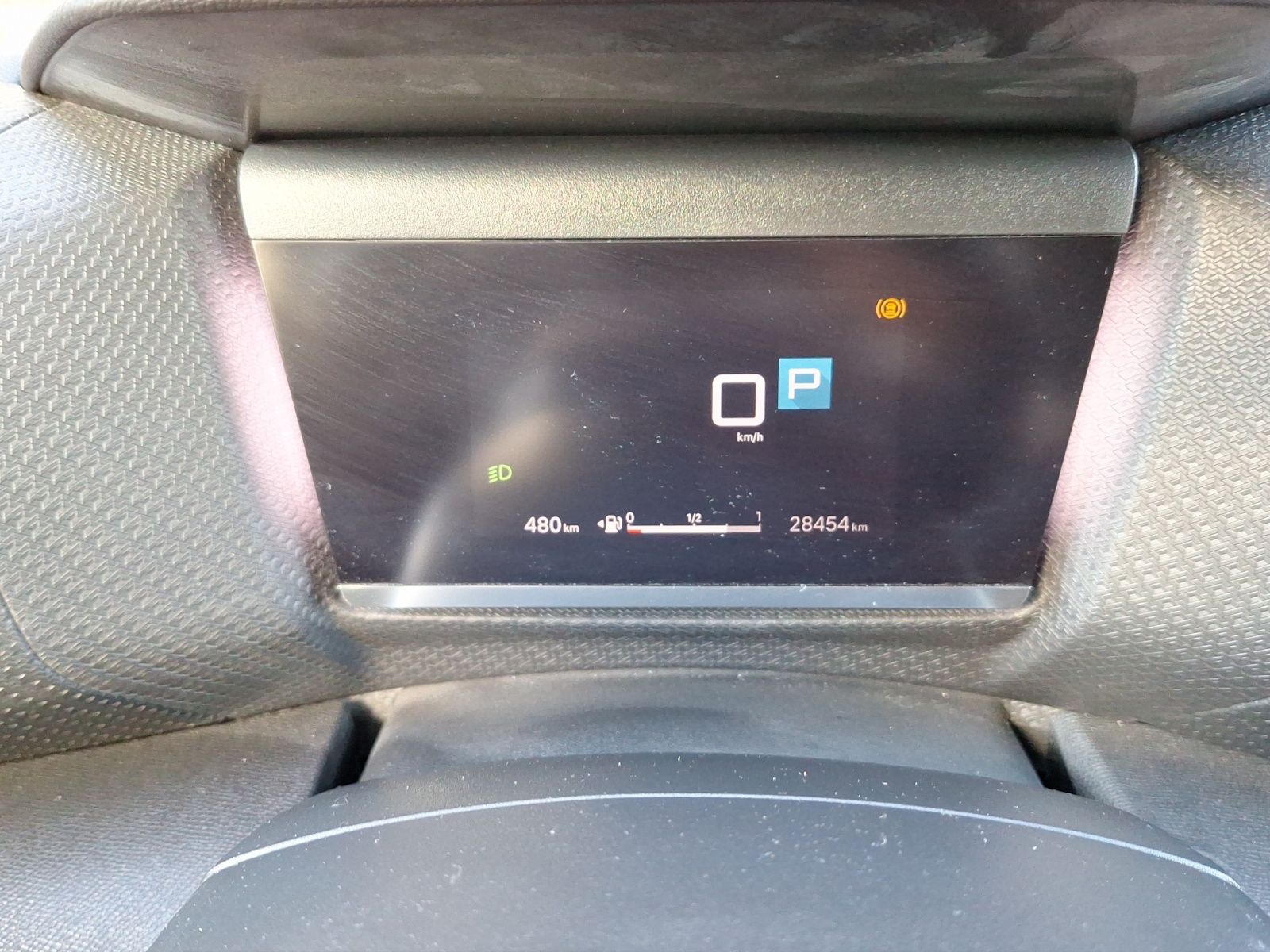 CITROEN C4 1.2 PureTech Max-image-14