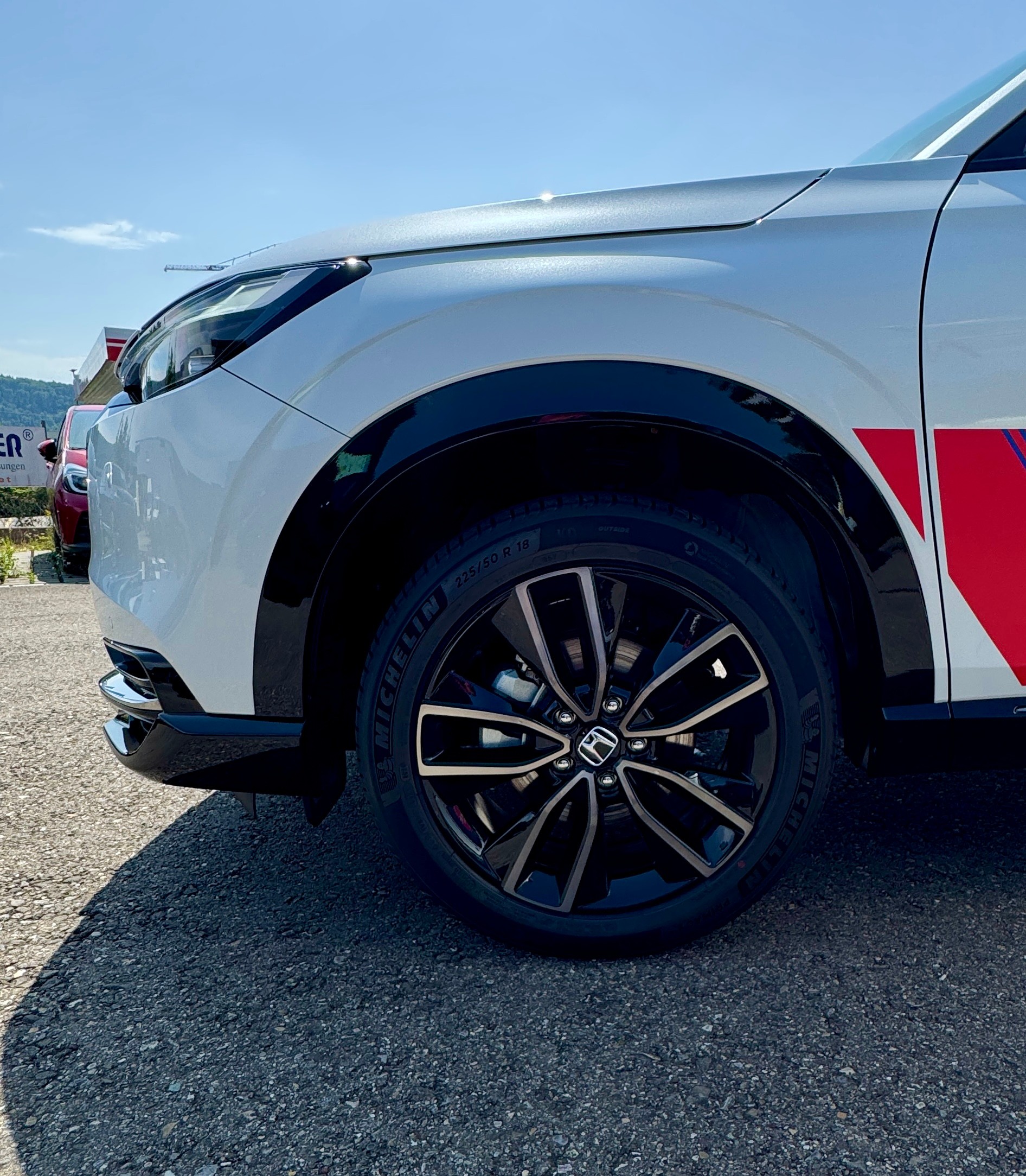 HONDA HR-V 1.5L e:HEV Advance Sport Modell 2027 1.9% Leasing Aktion unschlagbar mit 8 Jahren Garantie-showroom-element-1