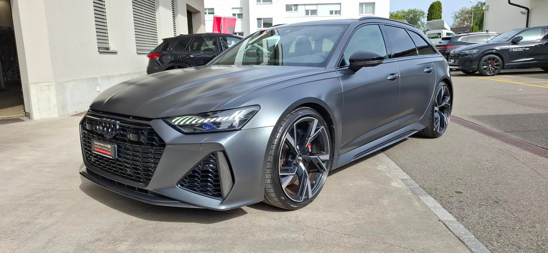 AUDI RS6 Avant 4.0 TFSI V8 quattro-image-6