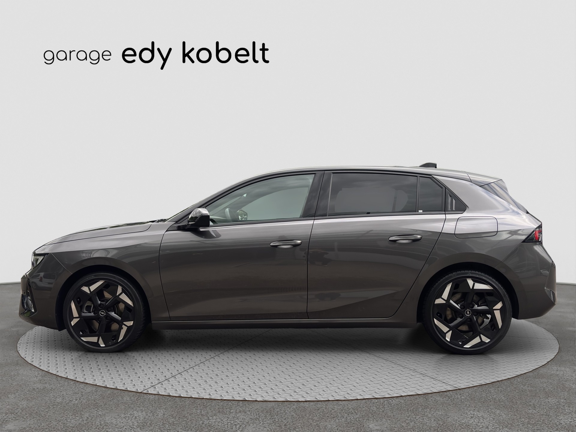 OPEL Astra 1.6 PHEV Turbo GSe A-showroom-element-1