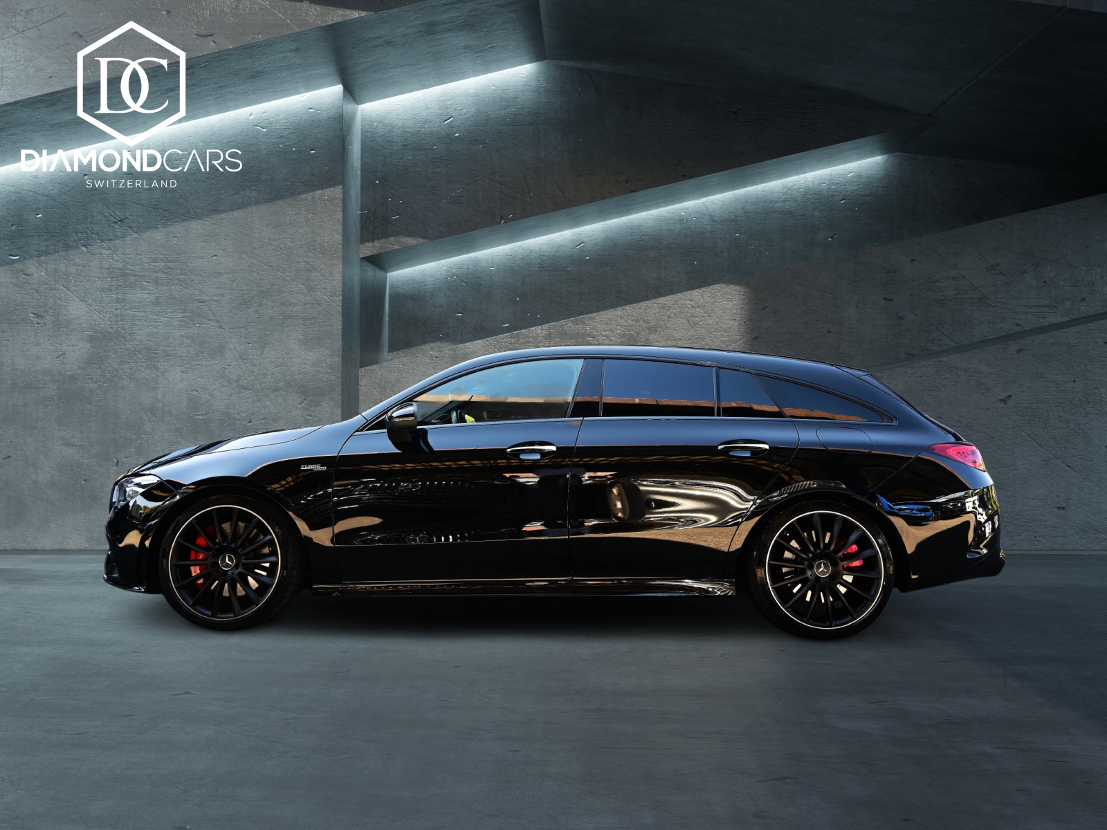 MERCEDES-BENZ CLA 35 AMG 4matic Shooting Brake *Hammer Ausstattung*Gratis Service bis 100'000km*-showroom-element-3