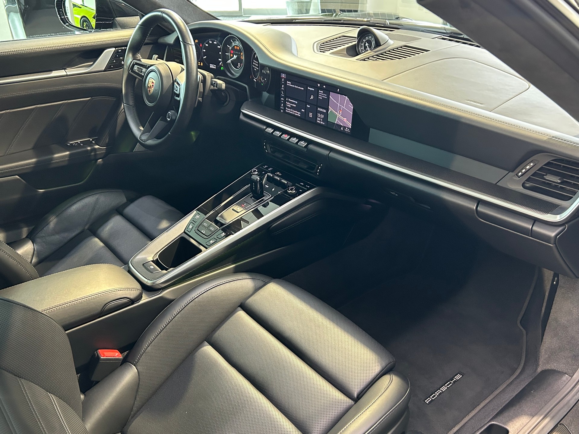 PORSCHE 911 Turbo S PDK-image-12