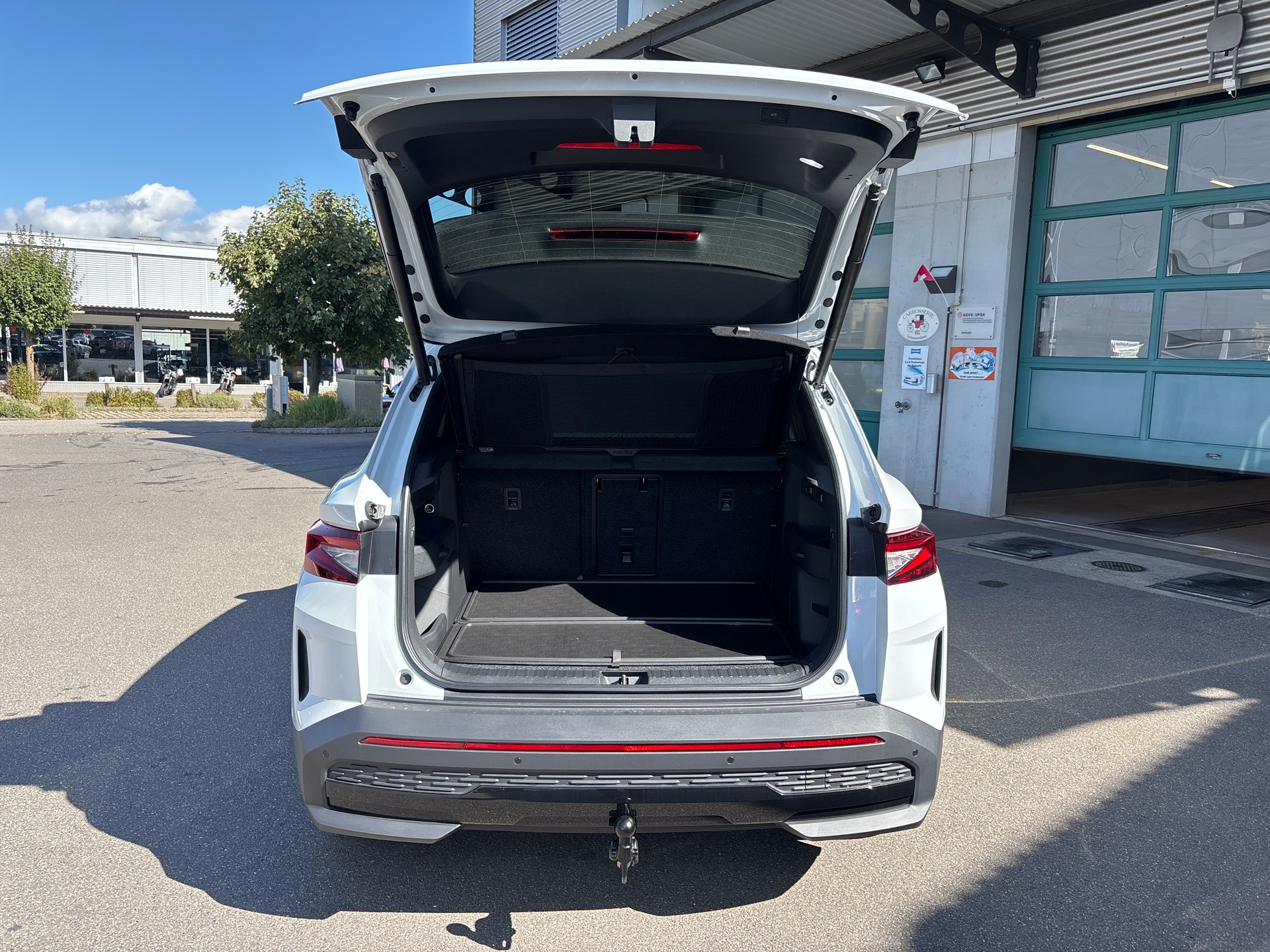 SKODA Elroq RS 4x4-image-15