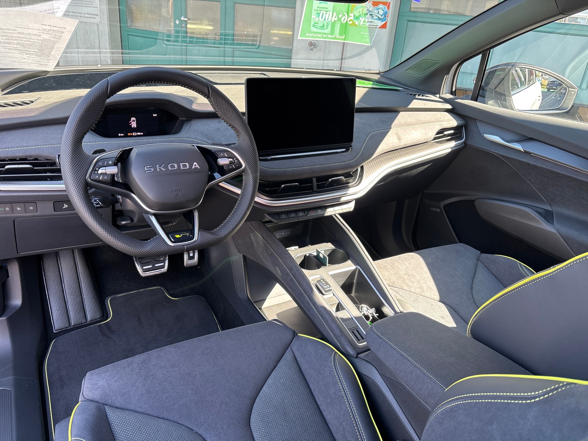 SKODA Elroq RS 4x4-image-8