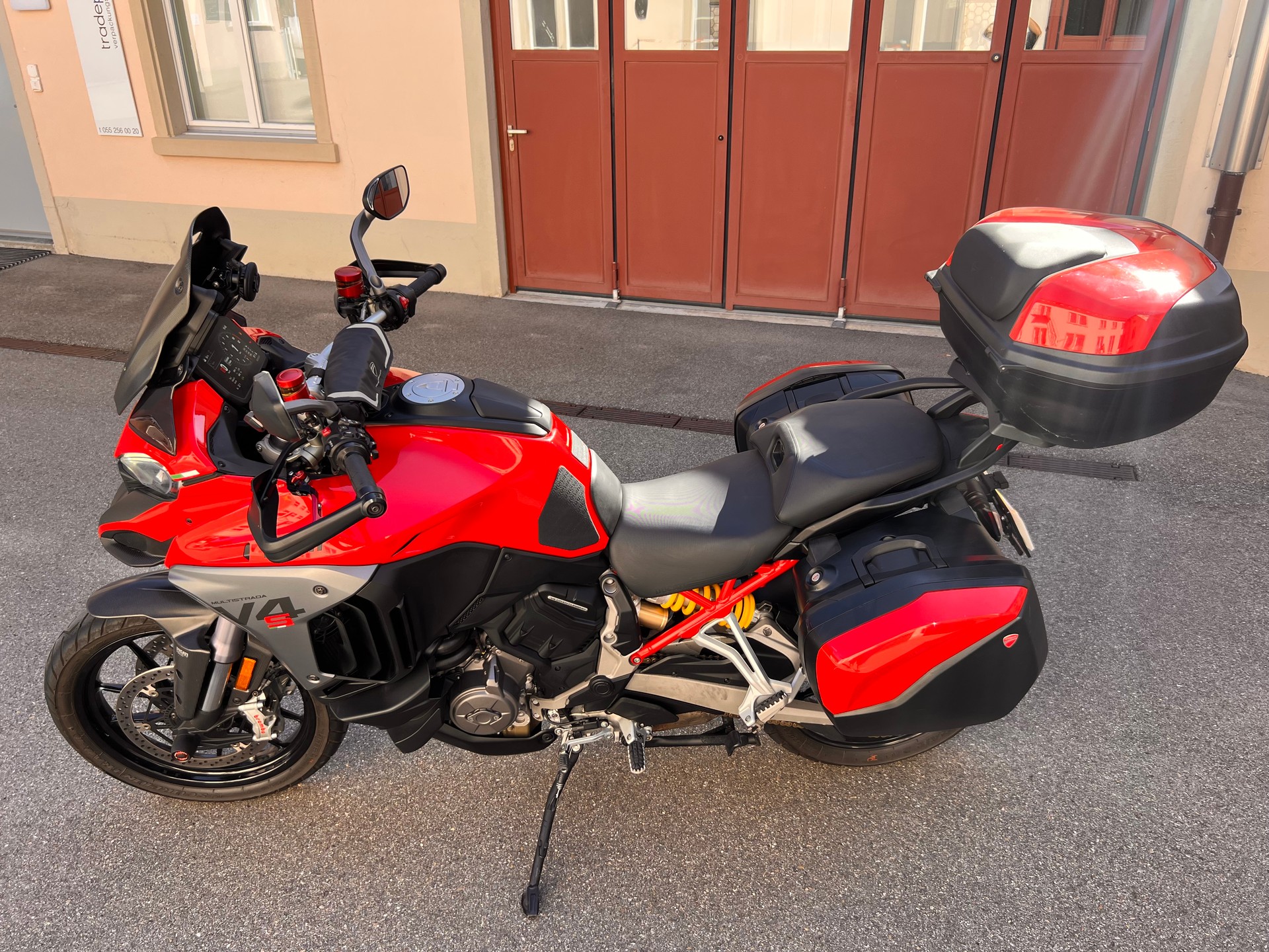 DUCATI Multistrada V4 S Travel & Radar-image-3