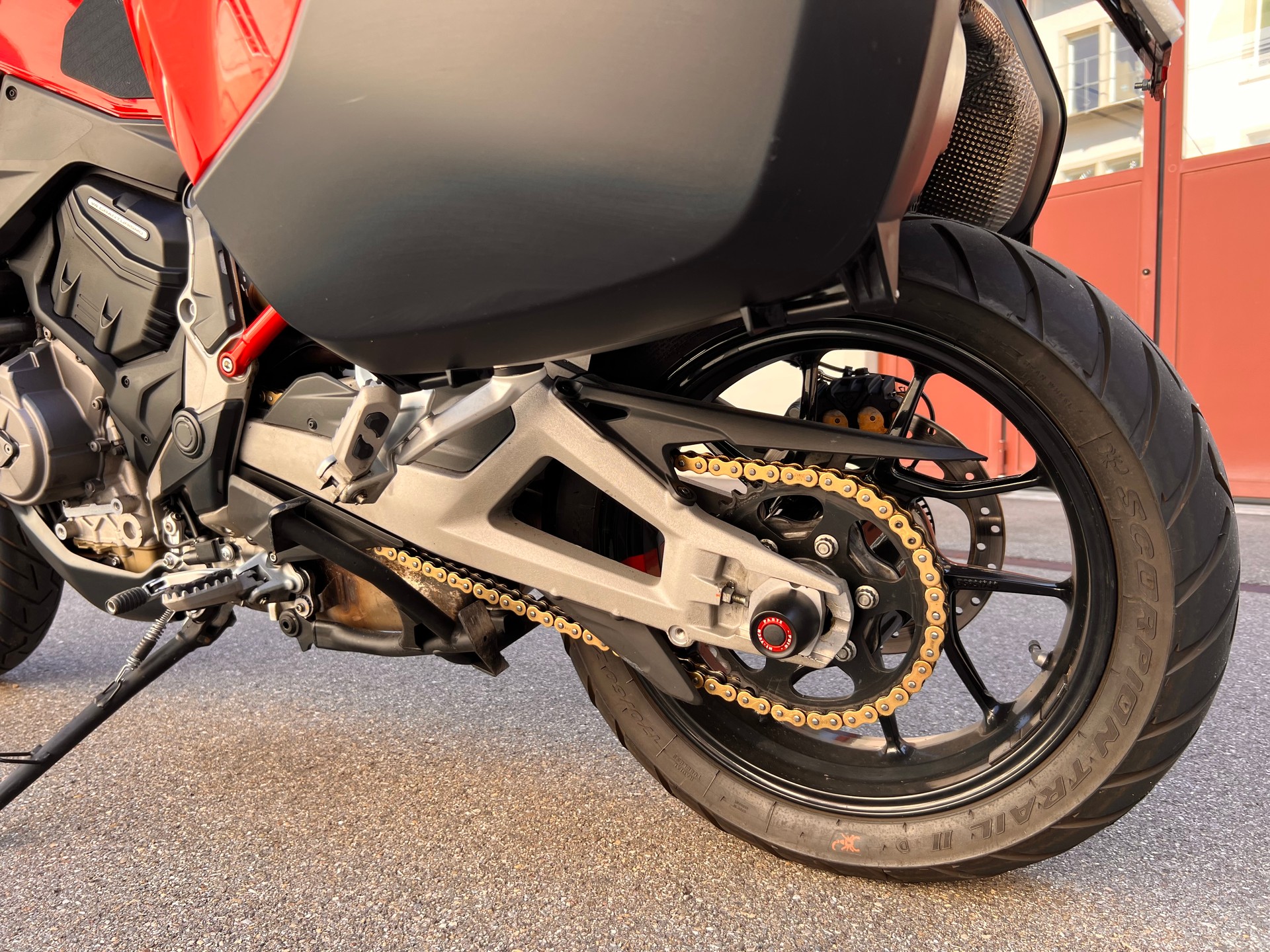DUCATI Multistrada V4 S Travel & Radar-image-13