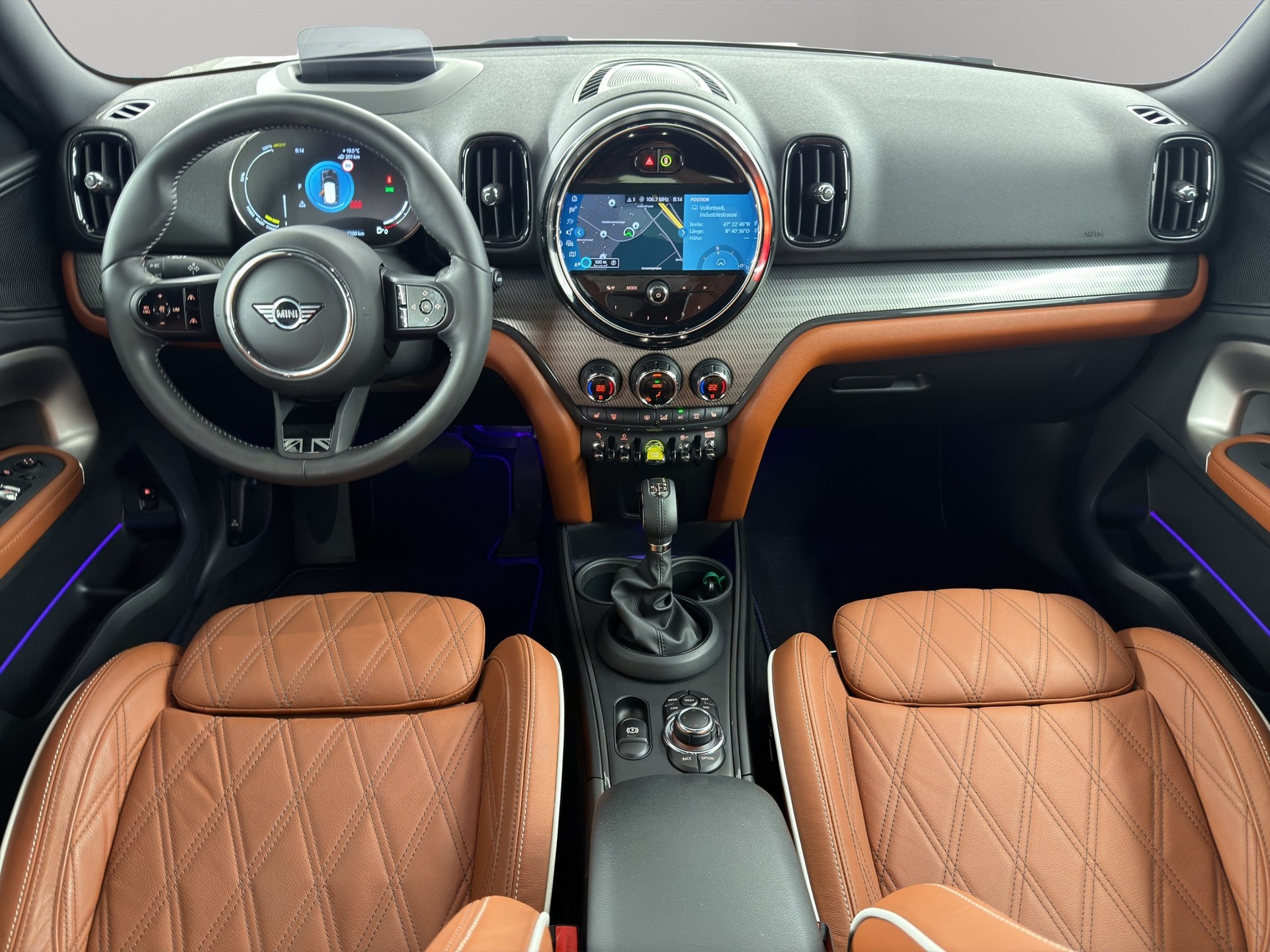 MINI Countryman F60 1.5i Cooper S E ALL4-image-9