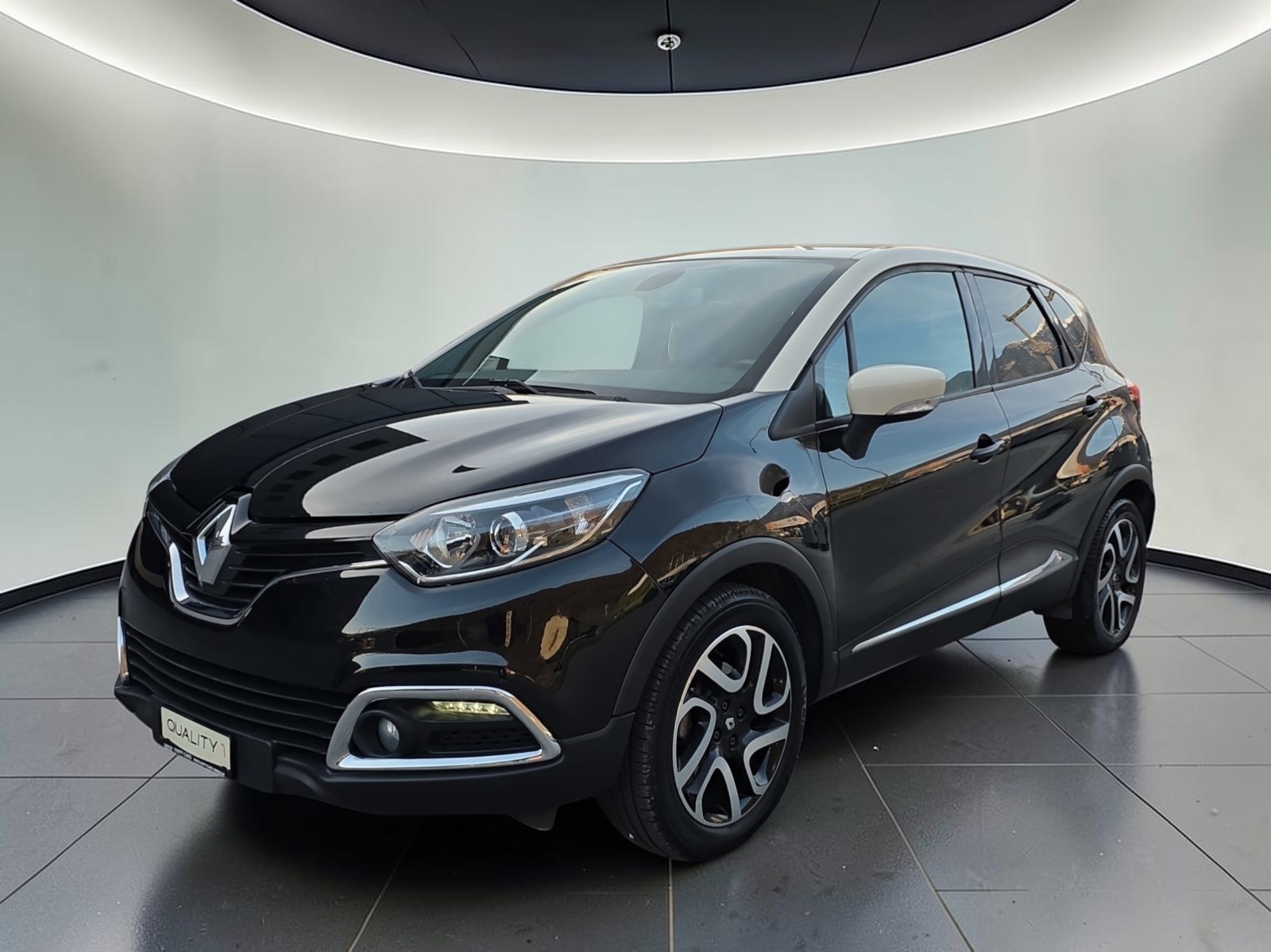 RENAULT Captur 1.2 T 16V Dynamique EDC
