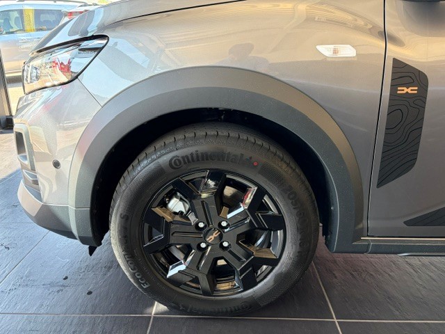DACIA Jogger TCe 110 Extreme-showroom-element-3