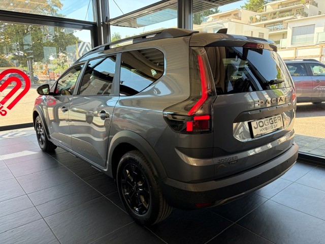 DACIA Jogger TCe 110 Extreme-showroom-element-2