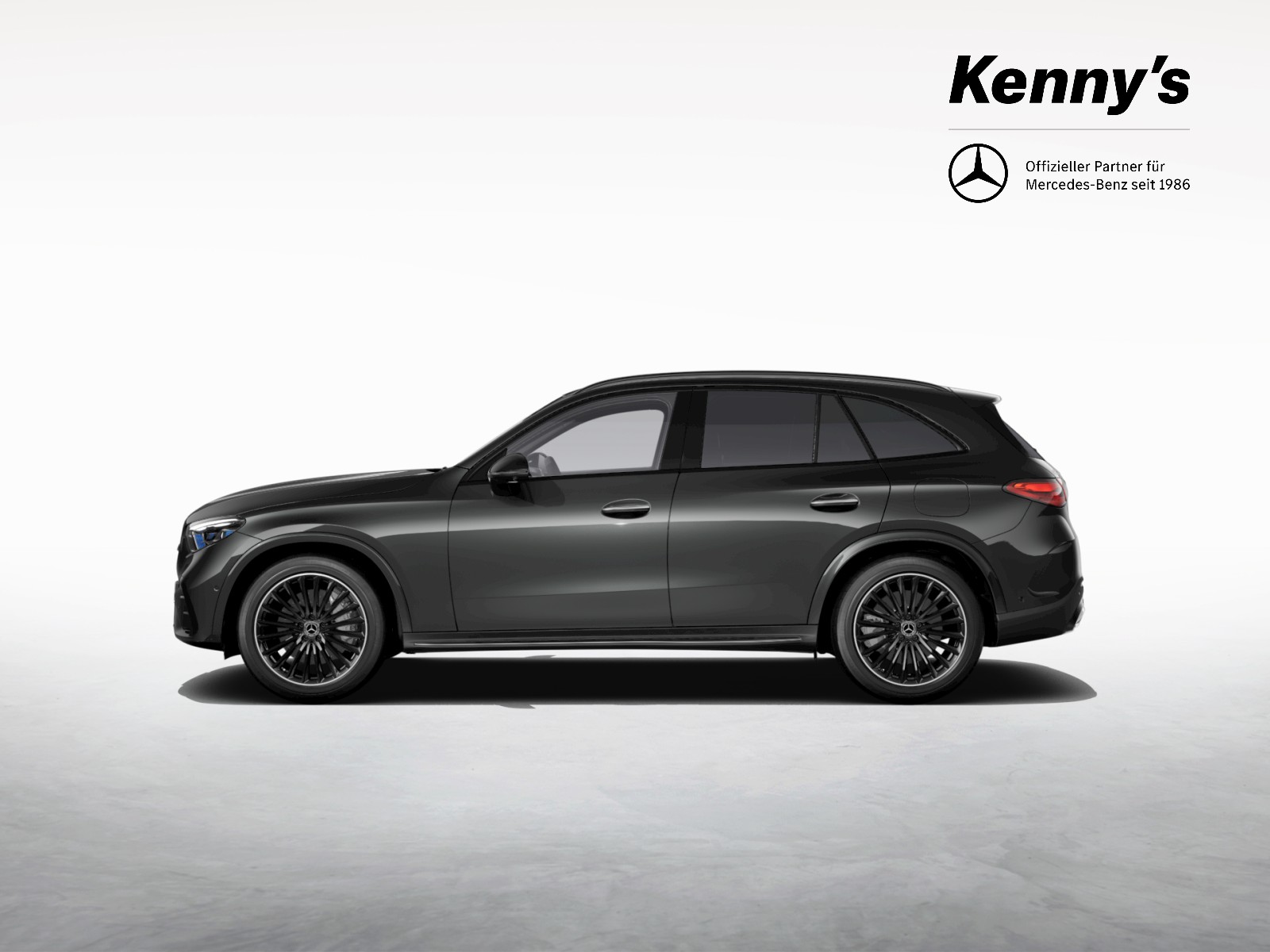 MERCEDES-BENZ GLC 300e EQ Star AMG Line 4MATIC-showroom-element-2