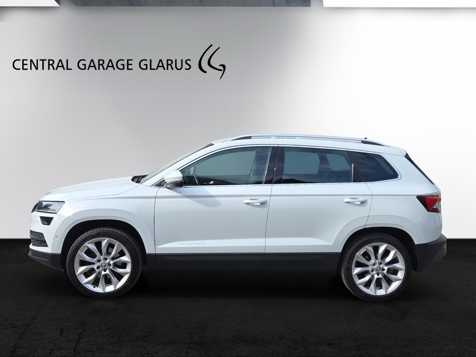 SKODA Karoq 2.0 TDI CR Style 4x4 DSG-showroom-element-3
