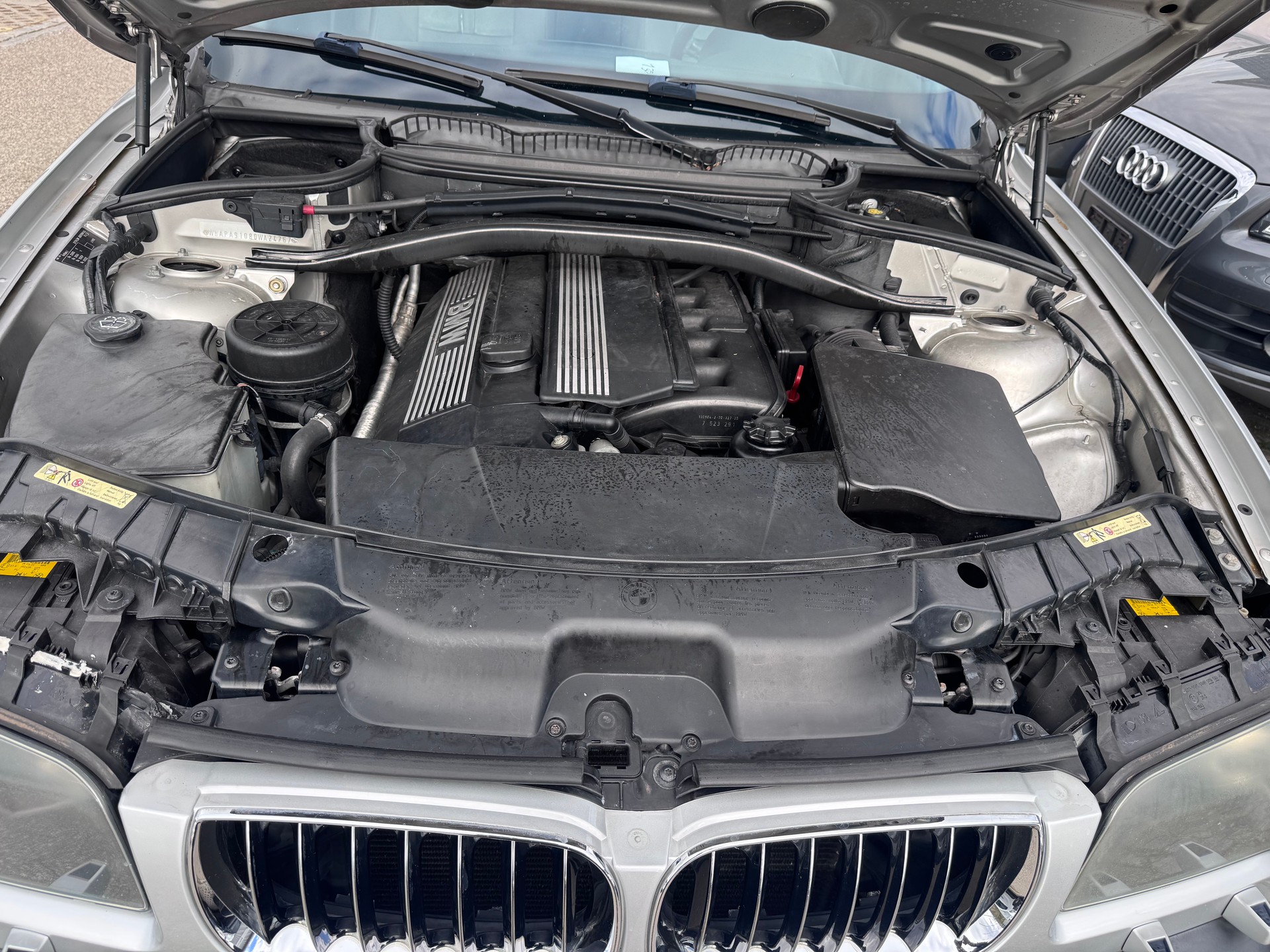 BMW X3 3.0i-image-7