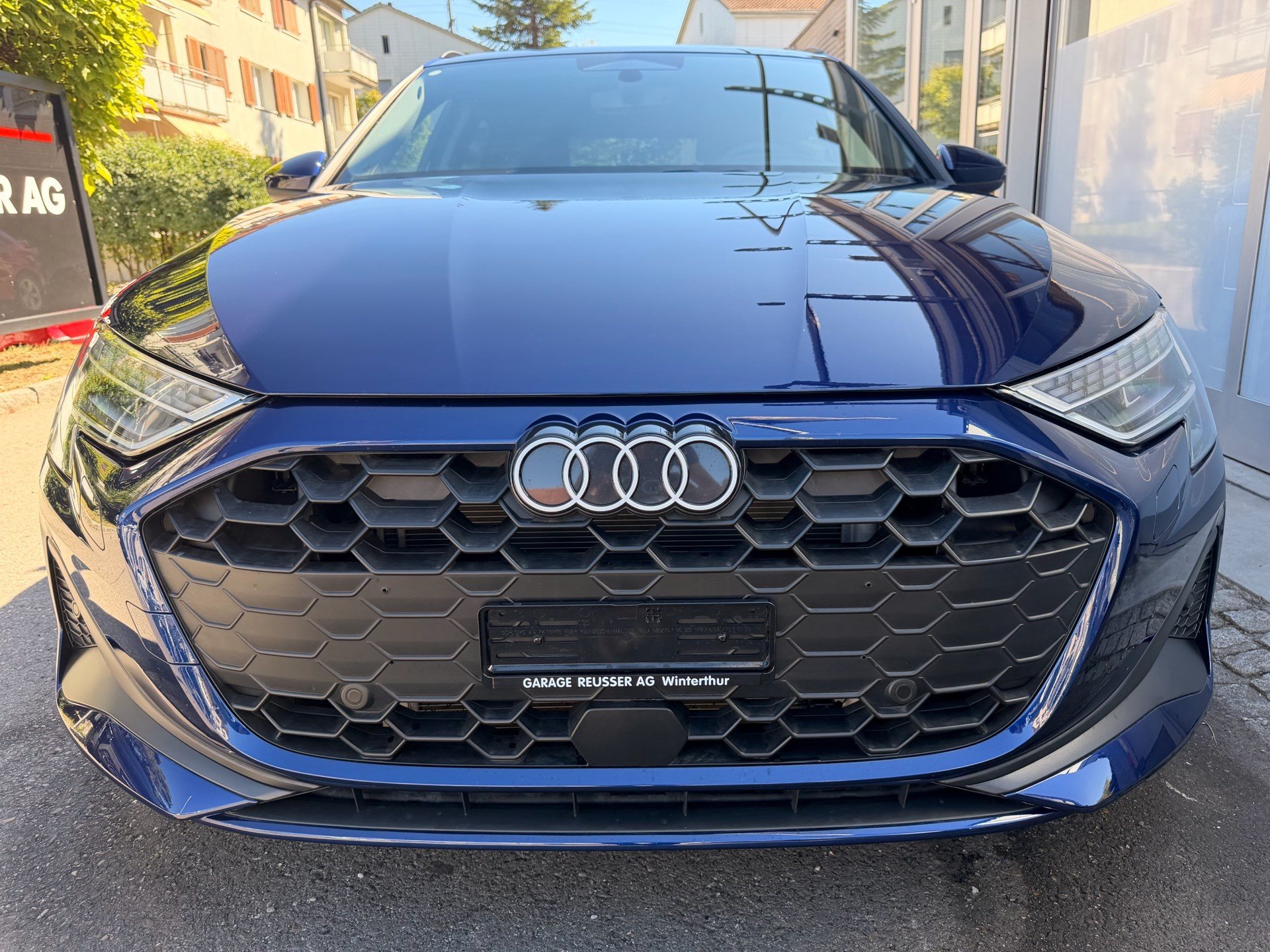 AUDI A3 Sportback 40 TFSI e advanced *** 120KM ELEKTRISCHE REICHWEITE & 5 JAHRE WERKSGARANTIE ***-showroom-element-1
