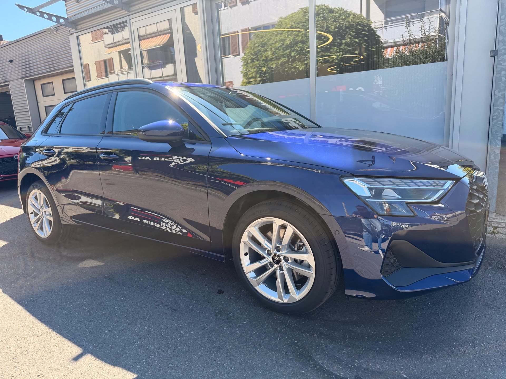 AUDI A3 Sportback 40 TFSI e advanced *** 120KM ELEKTRISCHE REICHWEITE & 5 JAHRE WERKSGARANTIE ***-showroom-element-2