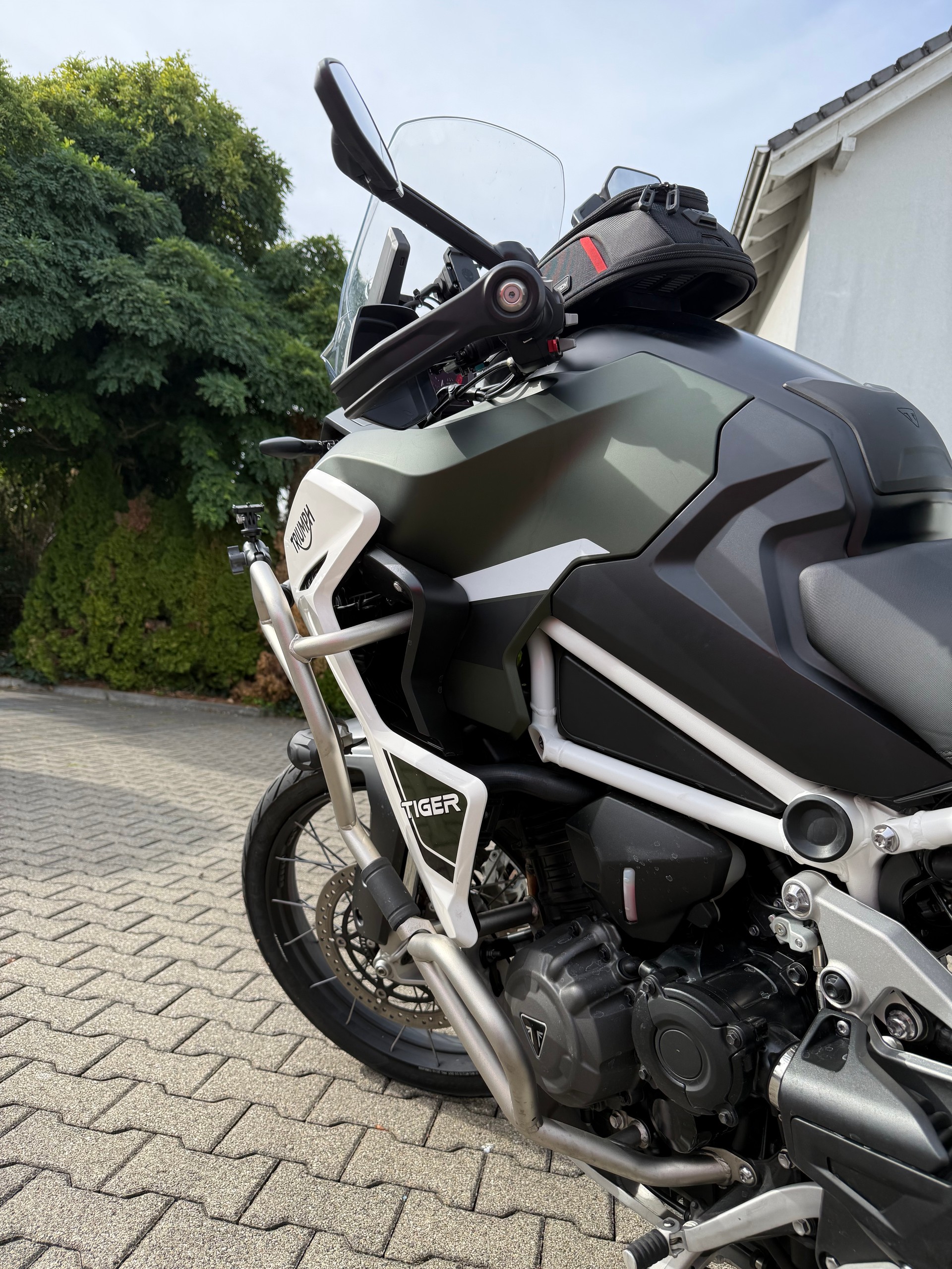 TRIUMPH Tiger 1200 Rally Explorer-image-3