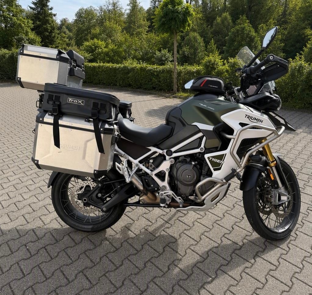 TRIUMPH Tiger 1200 Rally Explorer-image-0