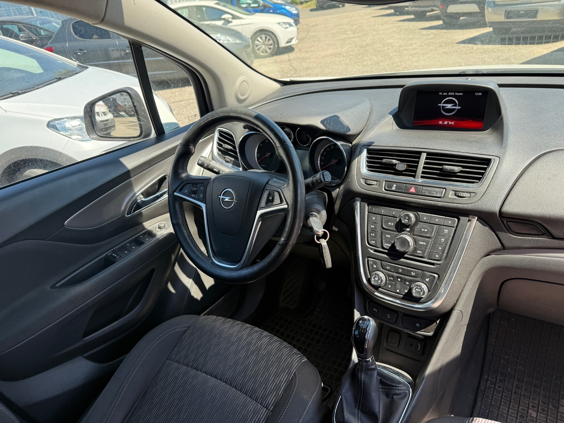 OPEL Mokka 1.6 CDTi Color Edition 4WD-image-9