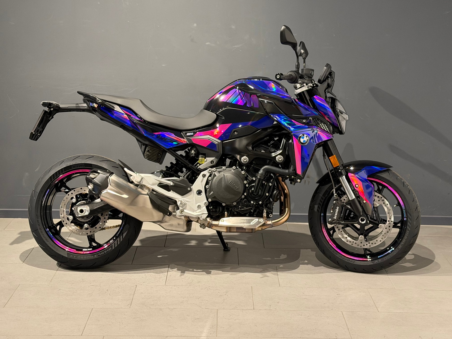 BMW F 900 R A2 (35kW)-image-1