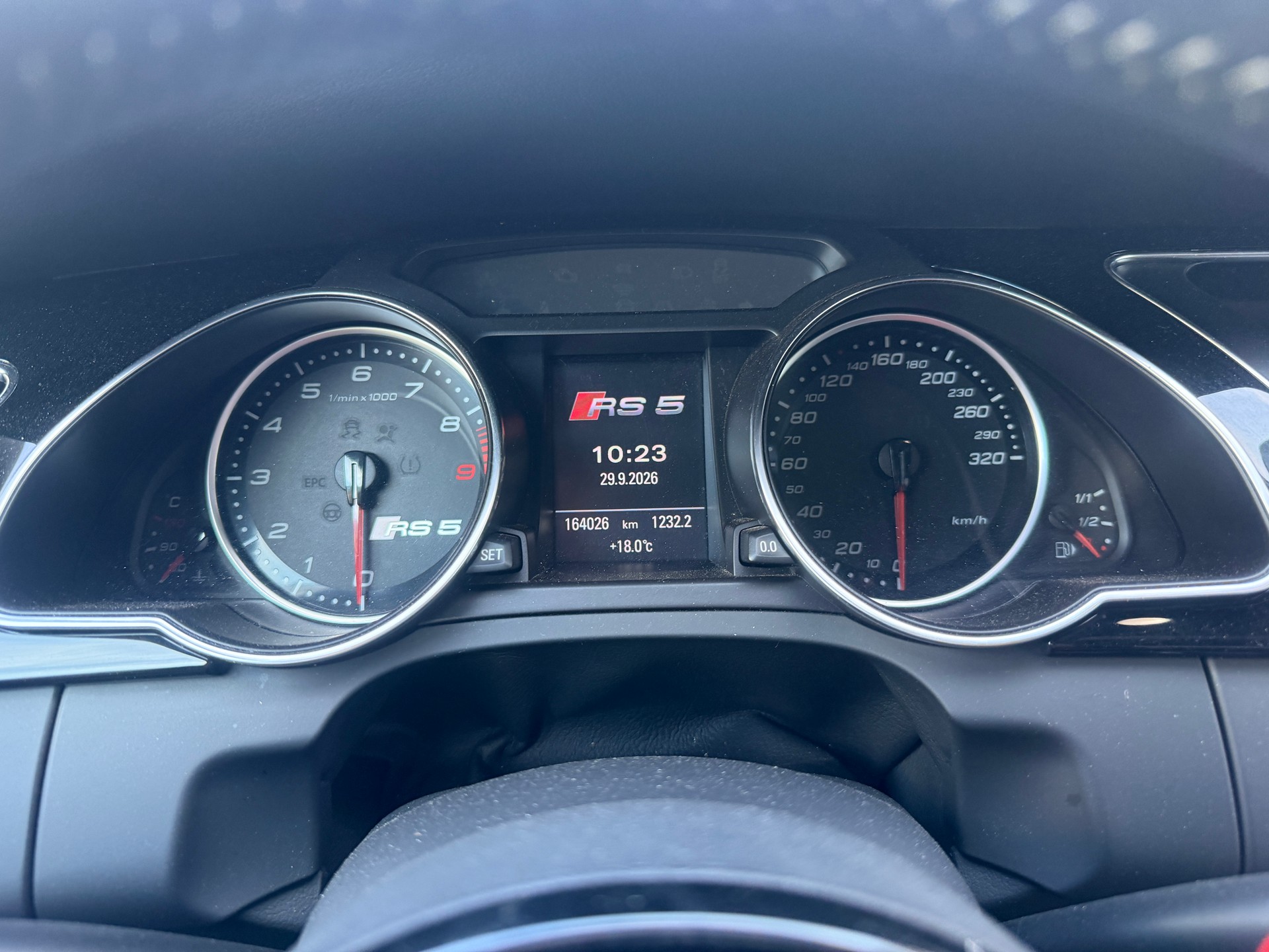 AUDI RS5 Coupé 4.2 FSI quattro S-tronic *FRISCH MFK*NEUE MICHELIN PILOT 5*TIEFERGELEGT*-image-14