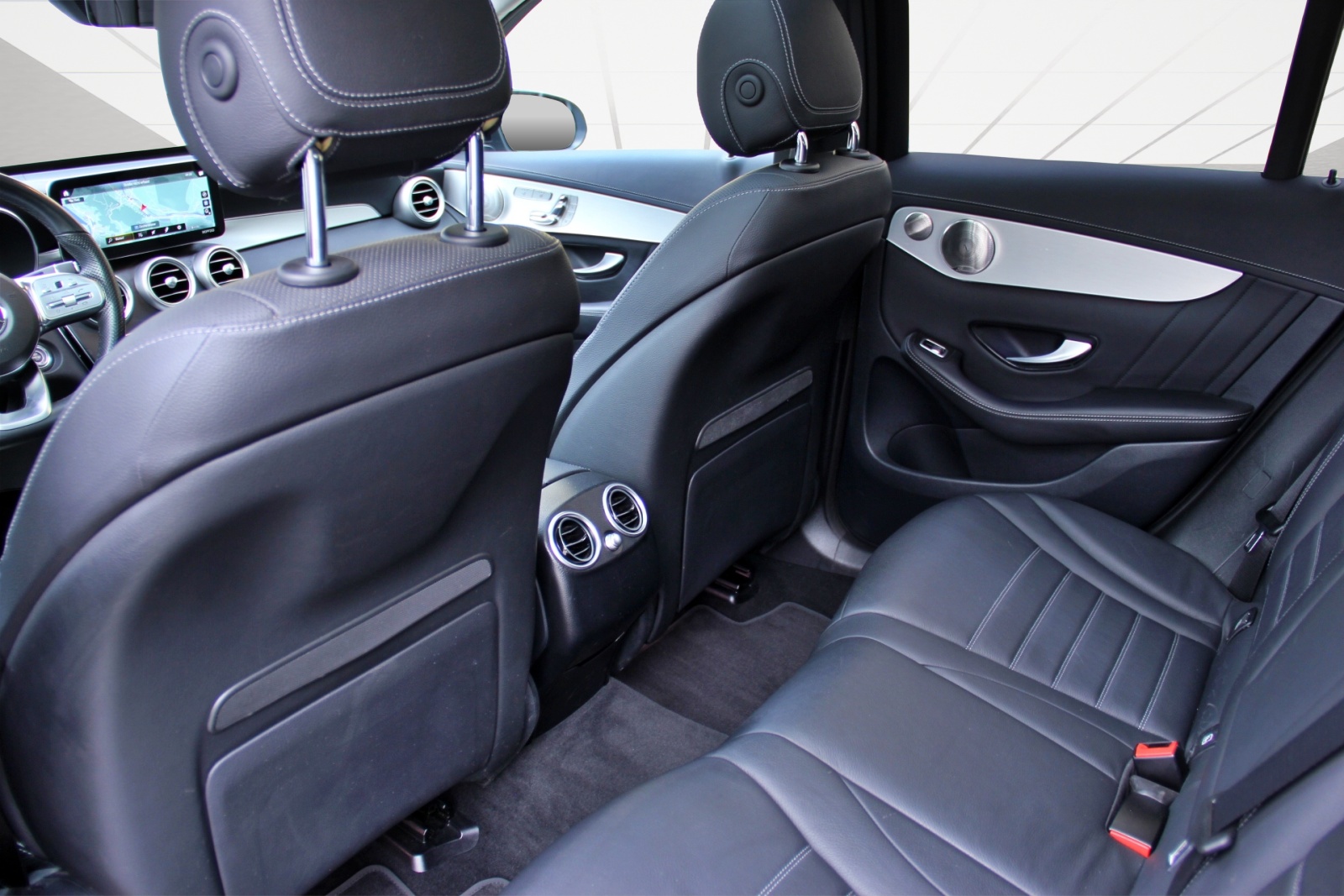 MERCEDES-BENZ GLC 400 d Off-Road 4Matic 9G-Tronic-image-9