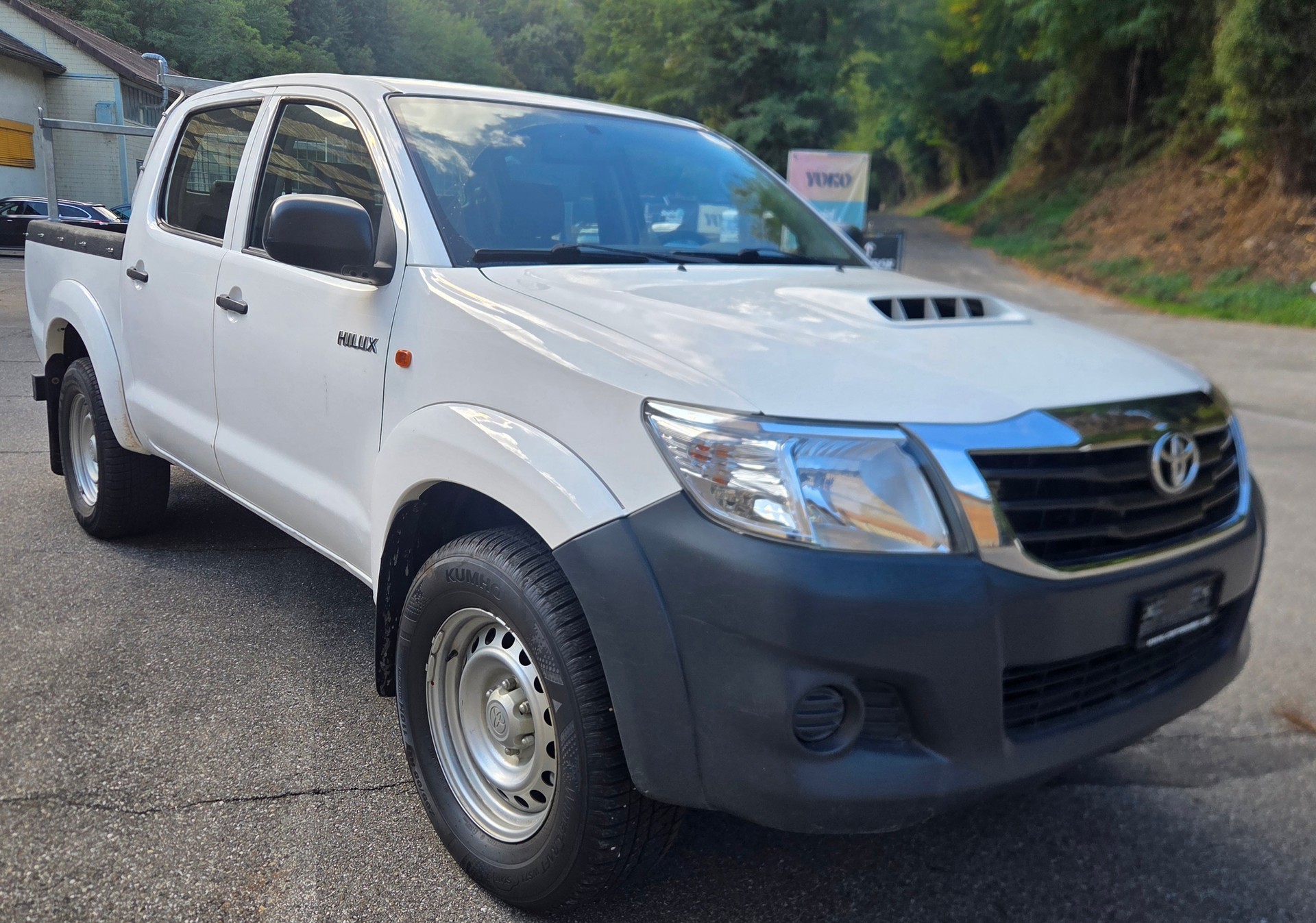 TOYOTA 2.5 D-4D Linea Luna-image-1