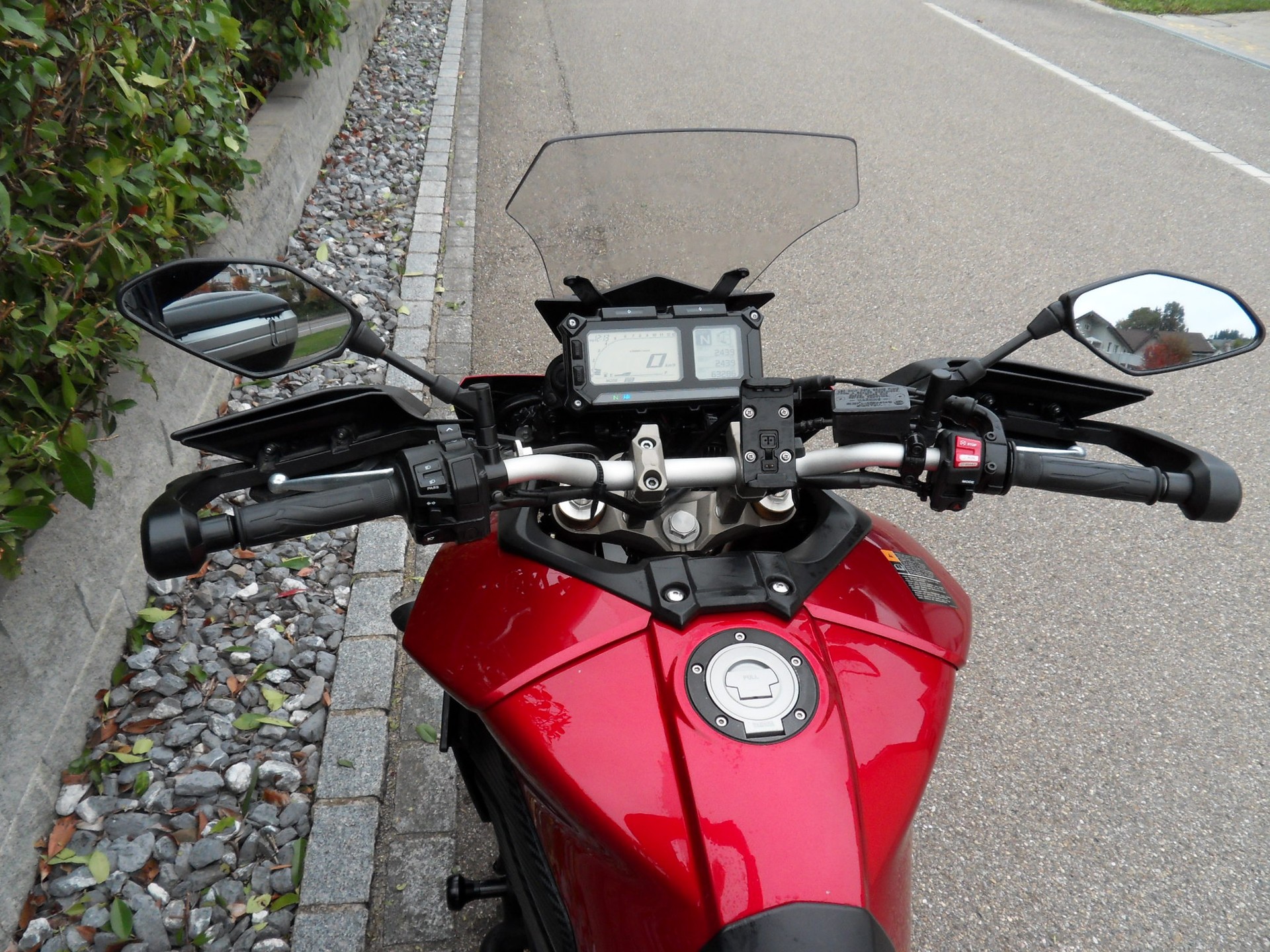 YAMAHA MT-09 ABS Tracer-image-2