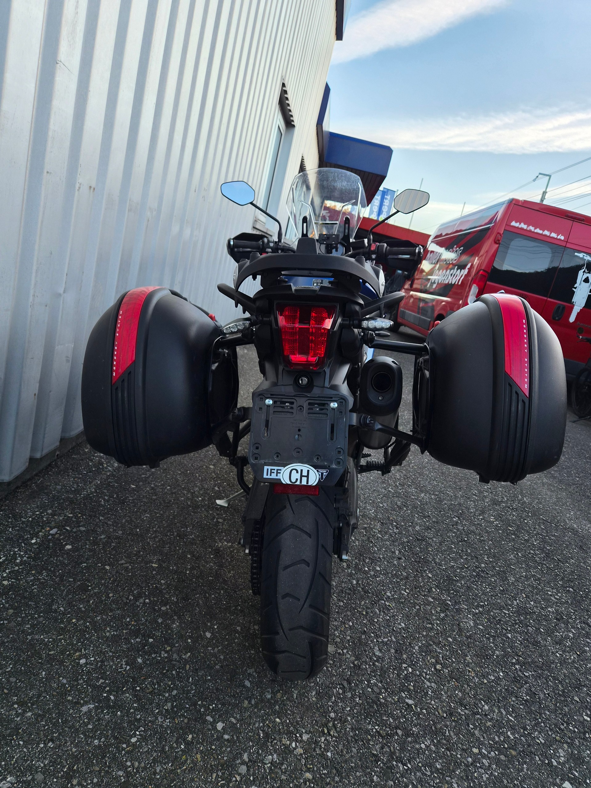 TRIUMPH Tiger 800 XCT ABS KUNDENAUFTRAG-image-5