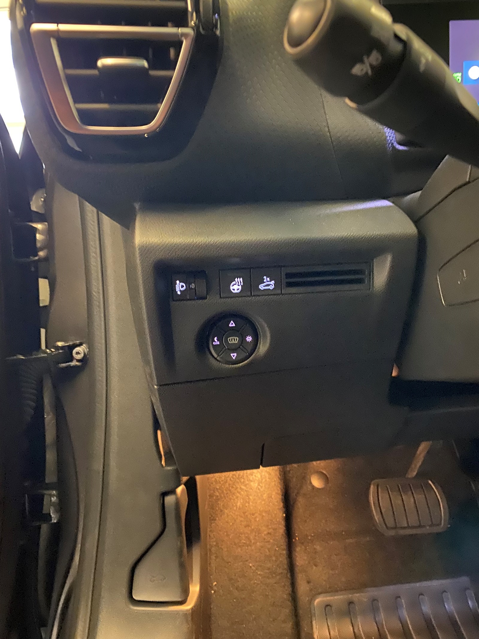 CITROEN C4 X 100 kW Shine-image-7