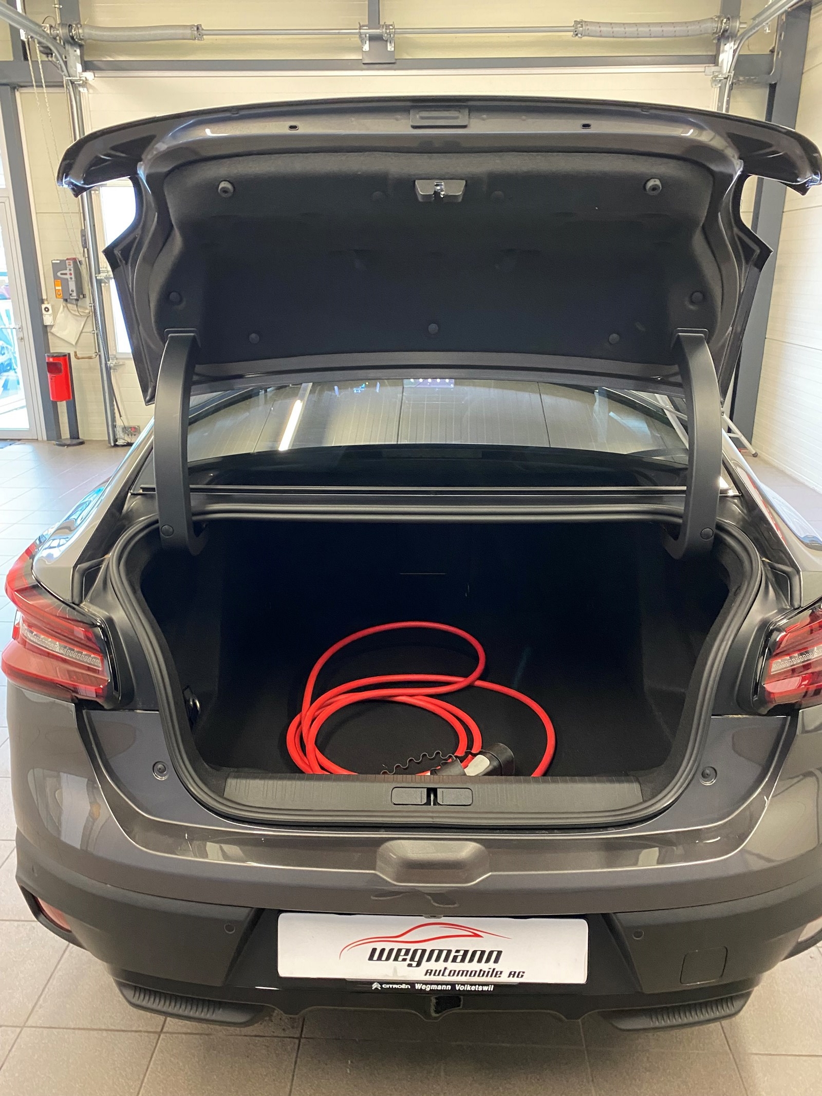 CITROEN C4 X 100 kW Shine-image-12