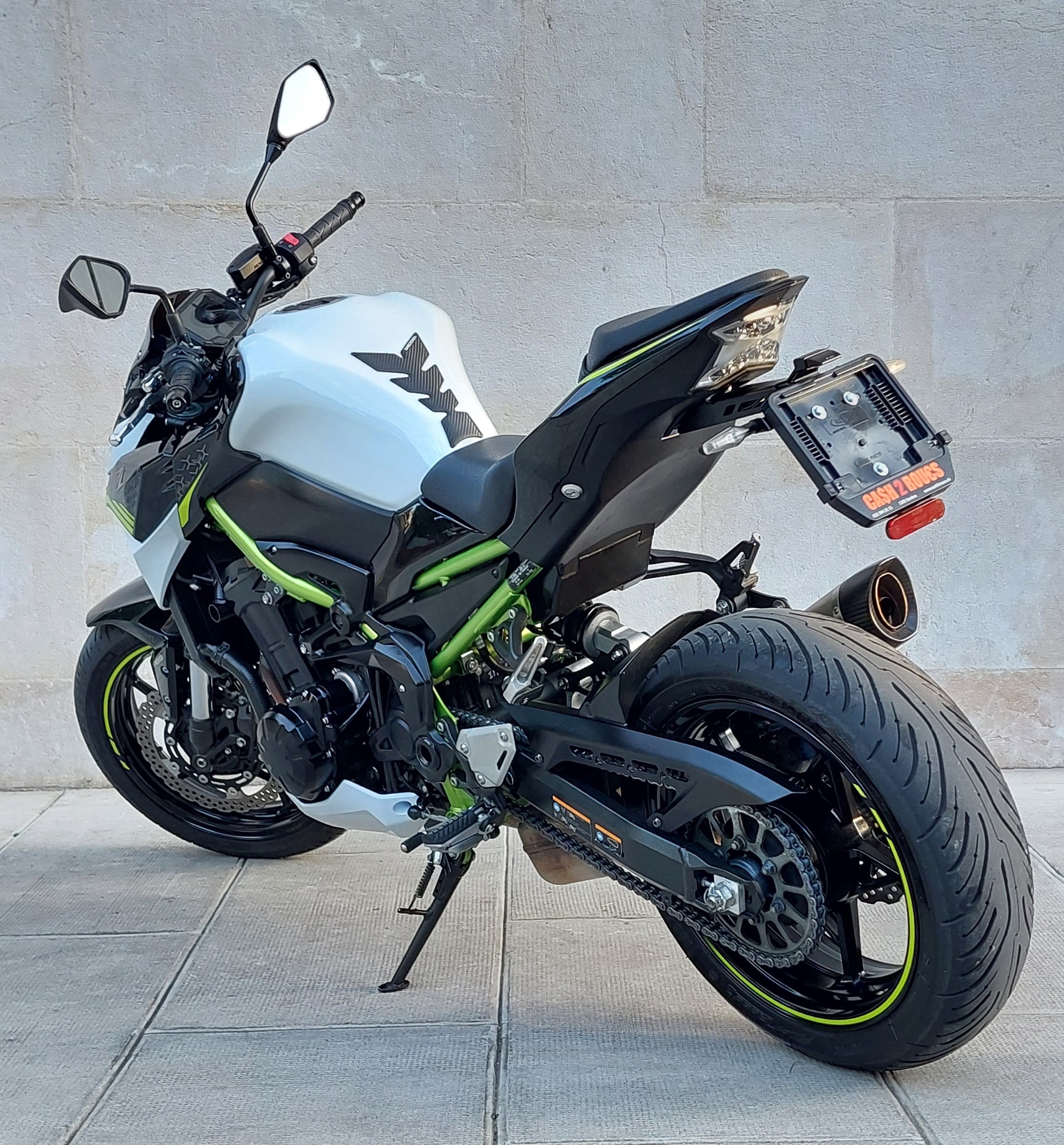 KAWASAKI Z 900-image-5