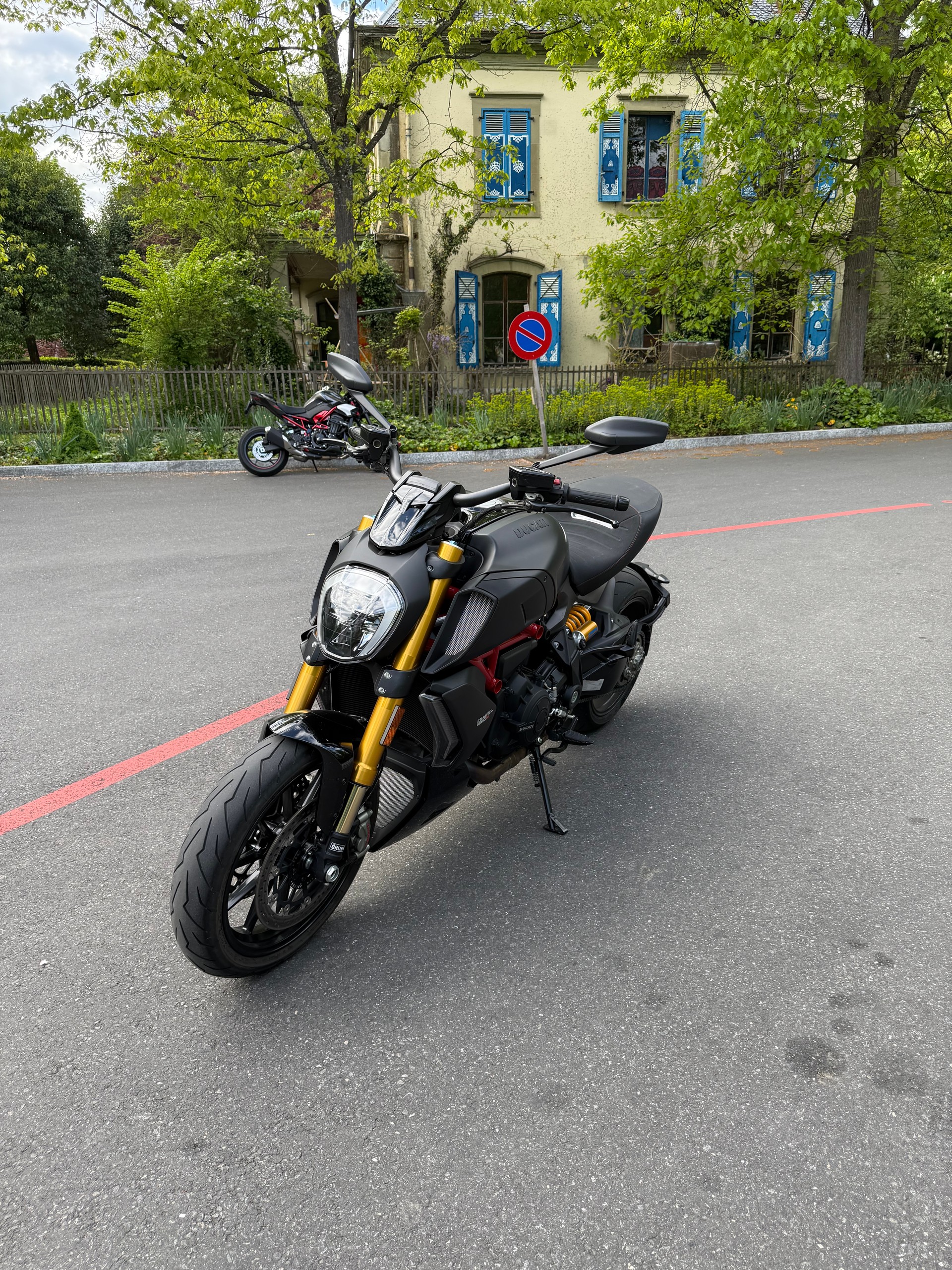 DUCATI Diavel 1260 S-image-3