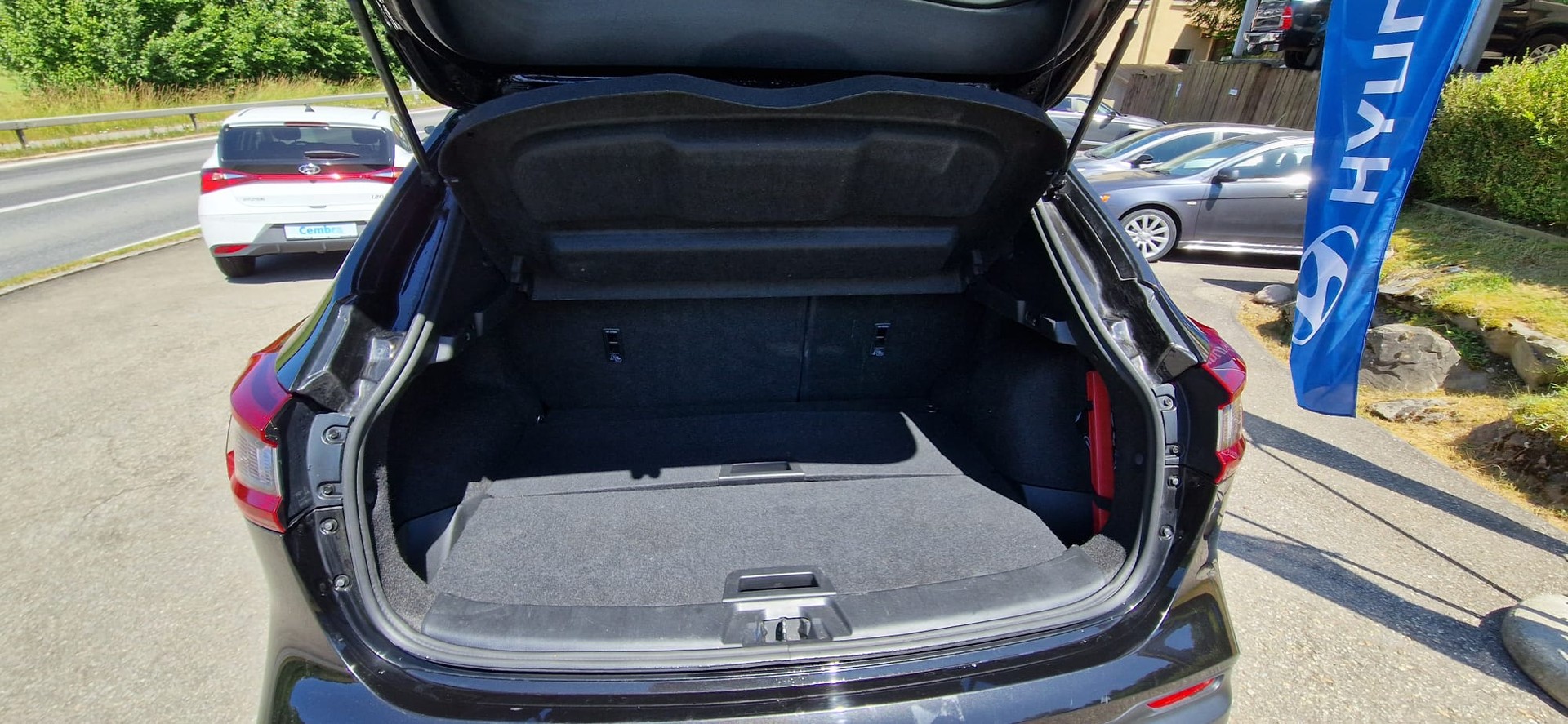 NISSAN Qashqai 1.7 dCi tekna Xtronic ALL-MODE 4x4-image-10