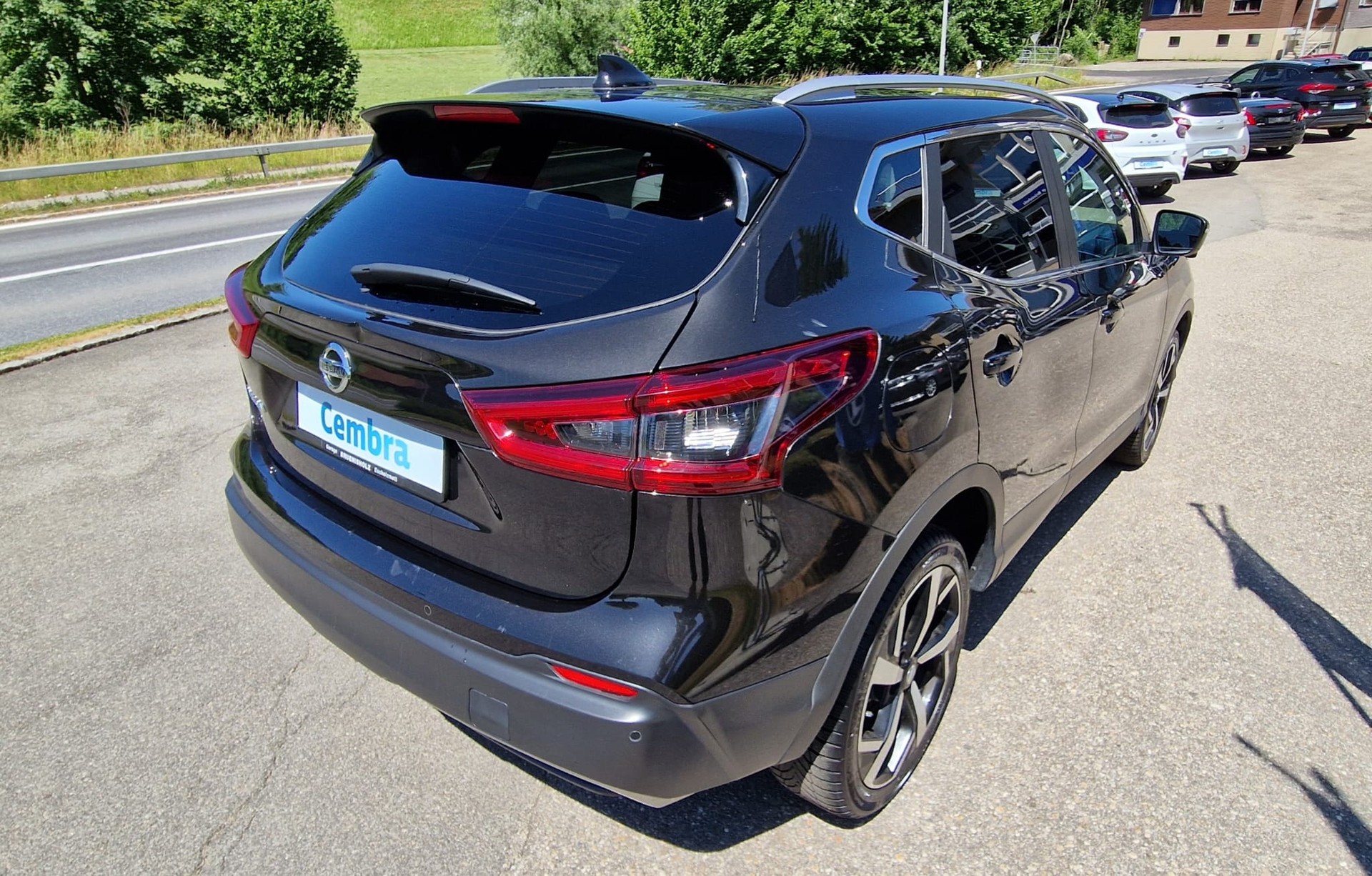 NISSAN Qashqai 1.7 dCi tekna Xtronic ALL-MODE 4x4-image-4