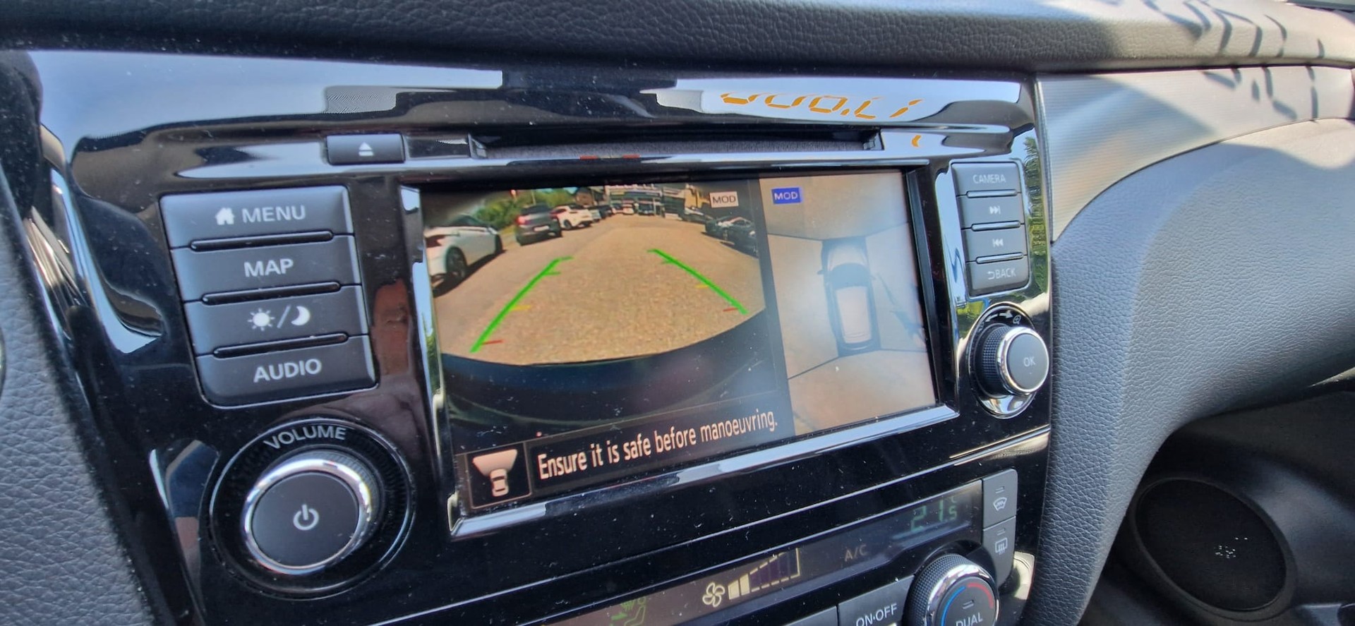 NISSAN Qashqai 1.7 dCi tekna Xtronic ALL-MODE 4x4-image-9