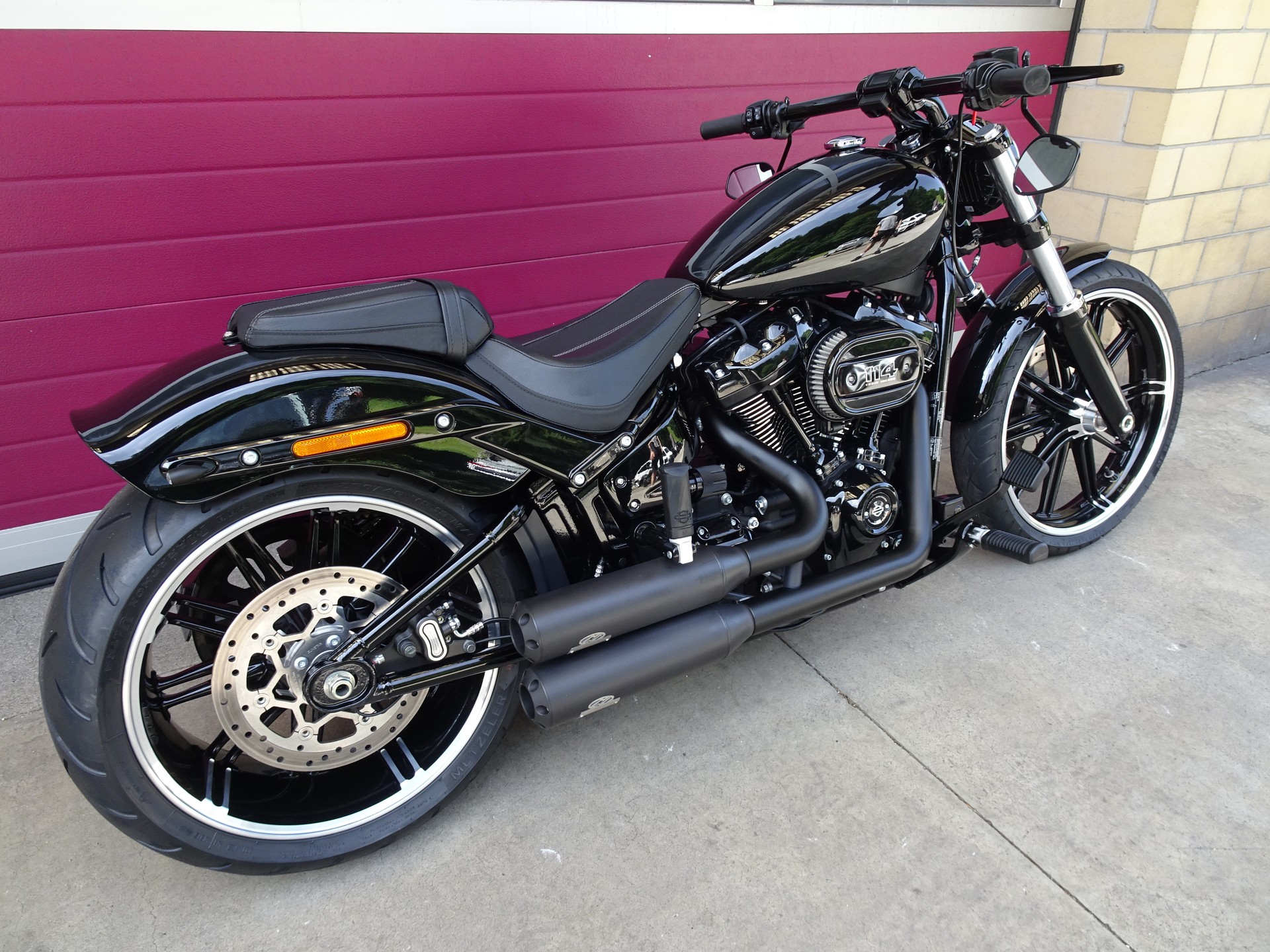 HARLEY-DAVIDSON FXBRS Breakout 114-image-3