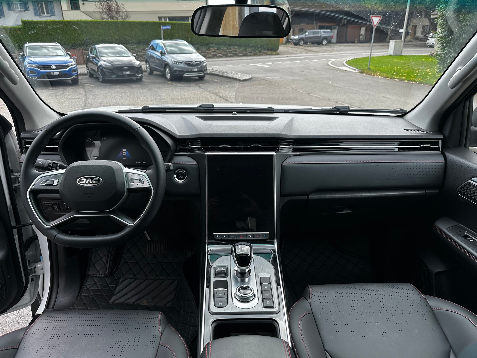 JAC T8 PRO DIESEL AUTOMAT AHK 3.5T **sofort verfügbar**-image-15