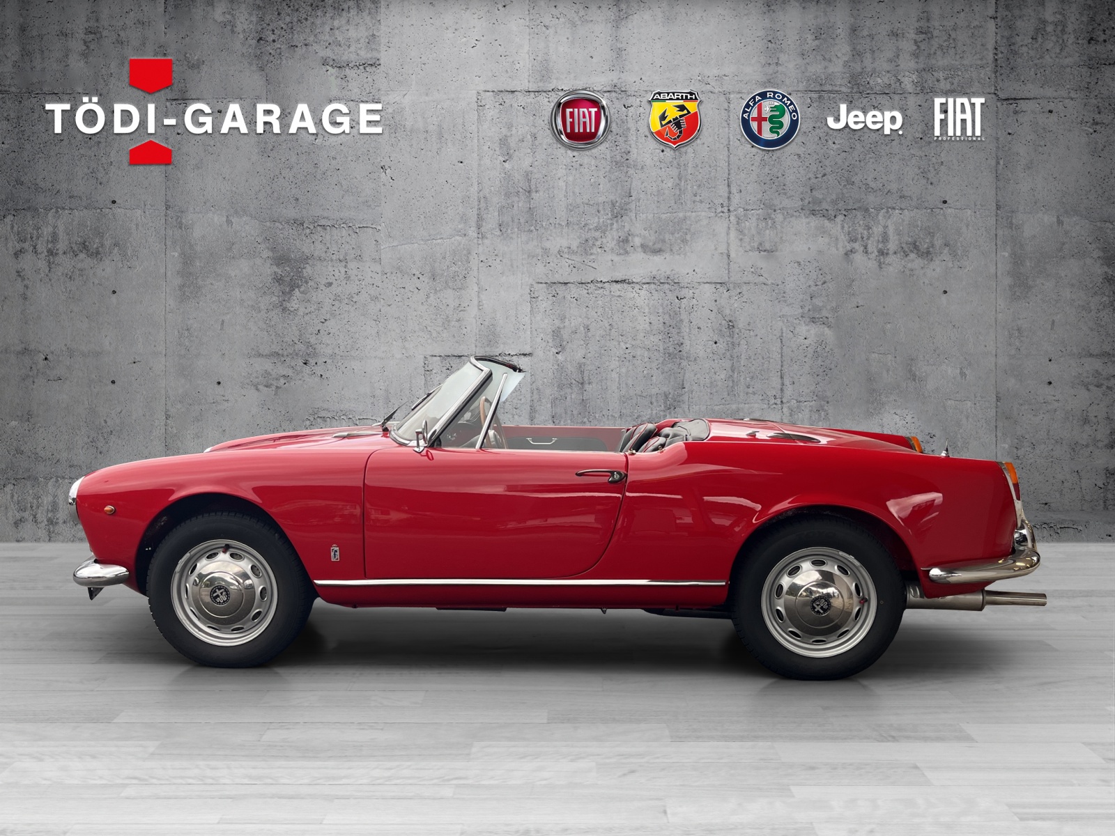 ALFA ROMEO Giulietta Spider-showroom-element-2