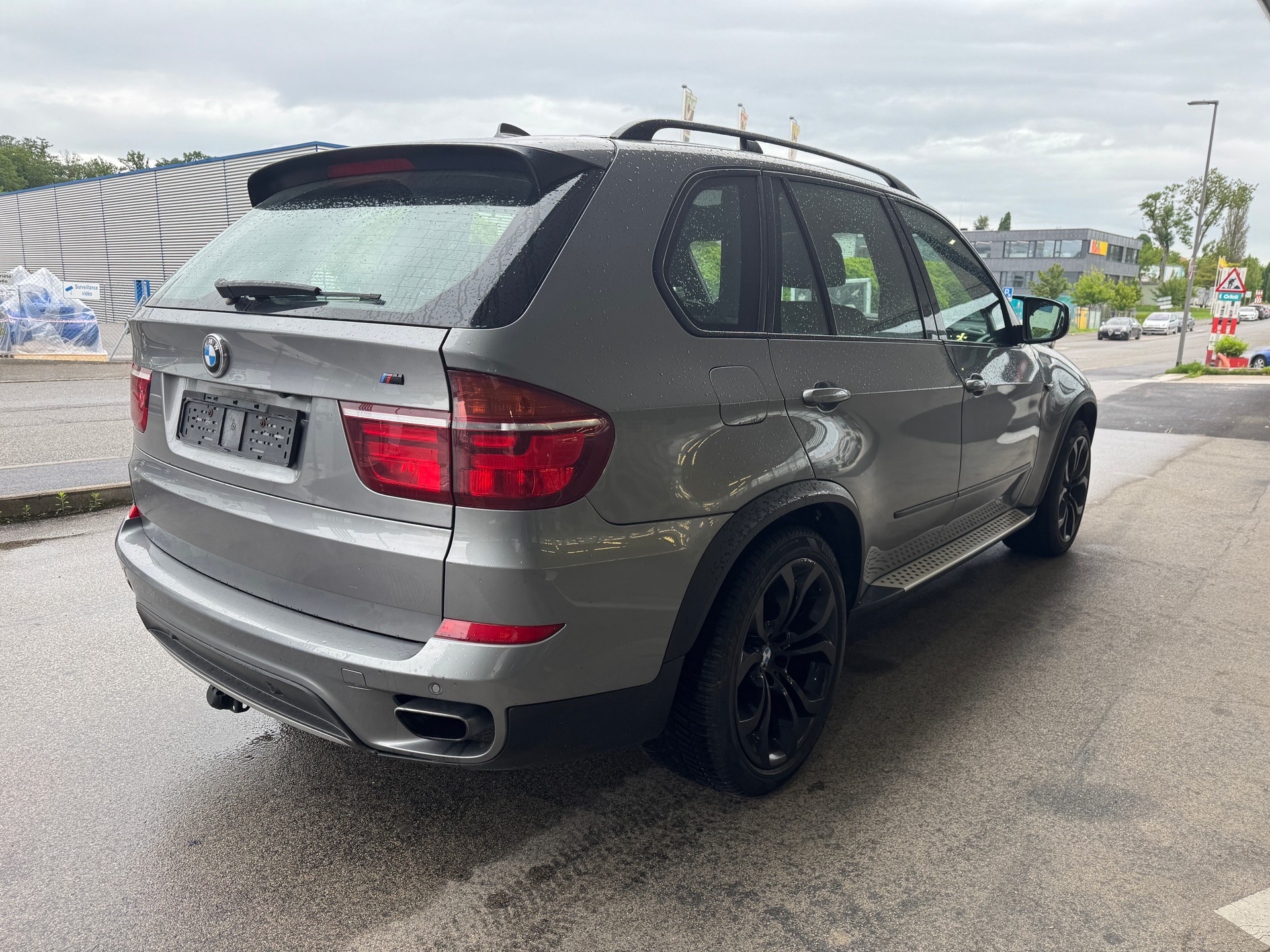 BMW X5 xDrive 50i Steptronic-image-4
