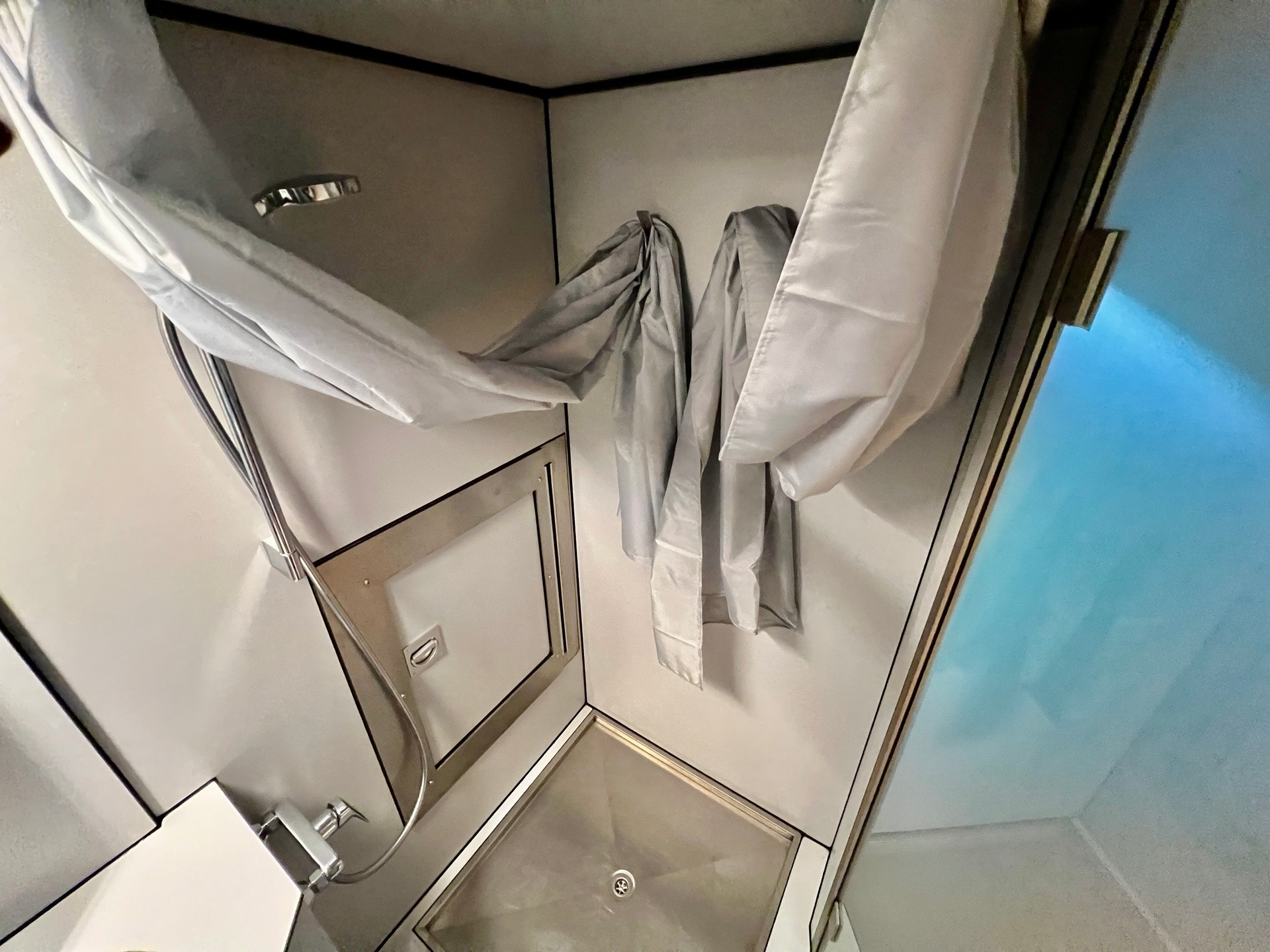 MERCEDES-BENZ ATEGO 1324 EXPEDITIONSMOBIL-image-13