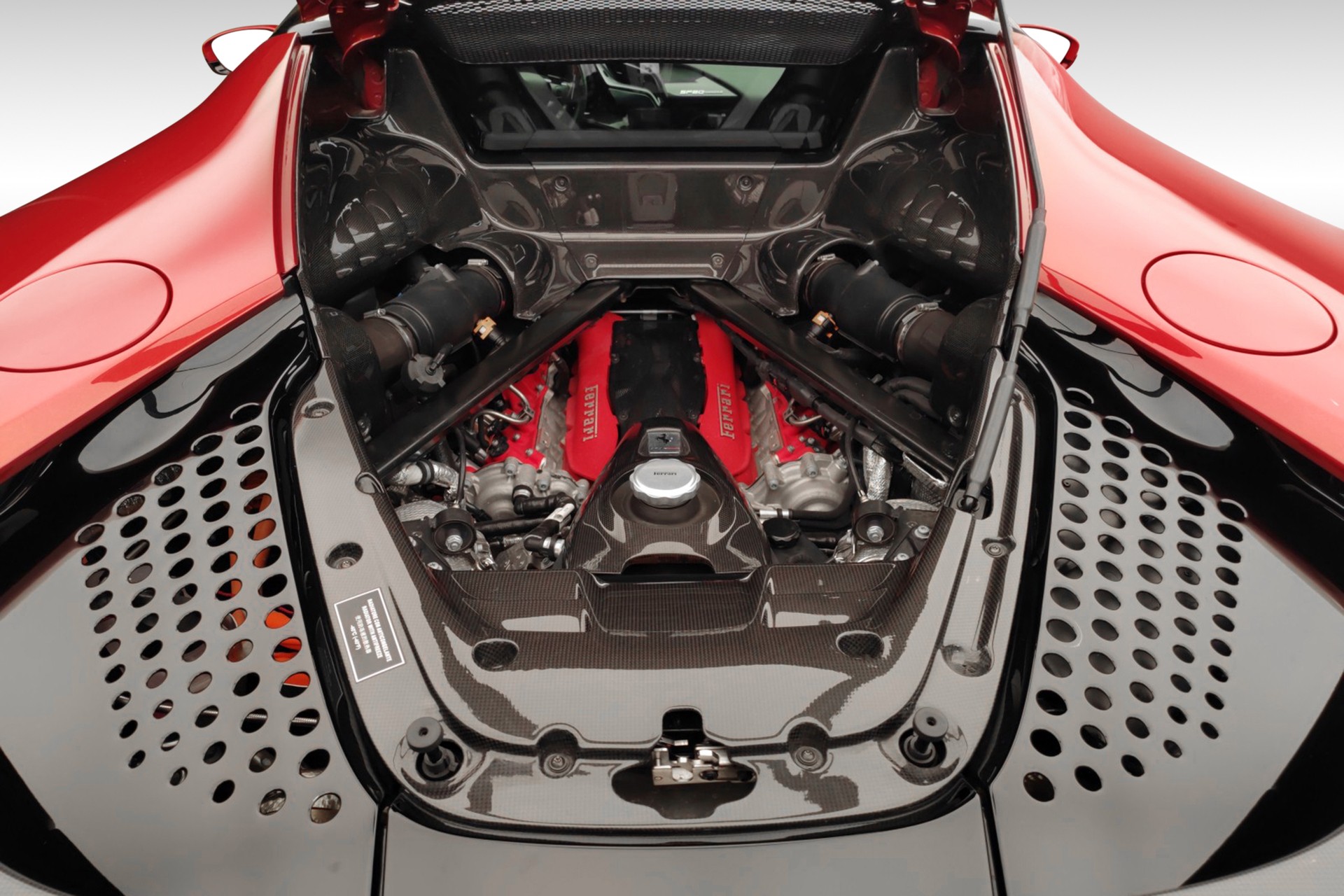 FERRARI SF90 Stradale-image-16