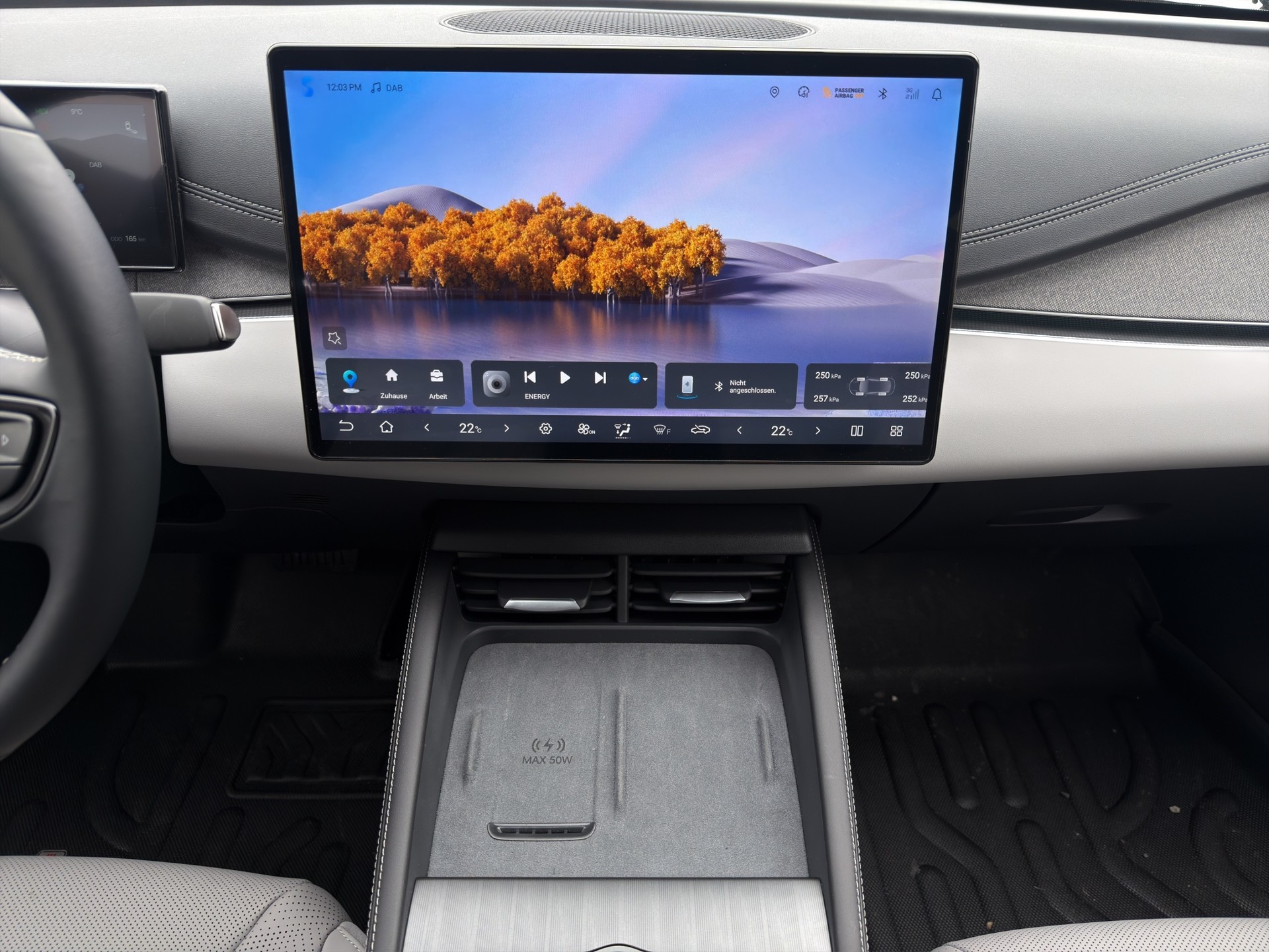 BYD Seal 6 DM-i Touring Comfort interior beige-image-15
