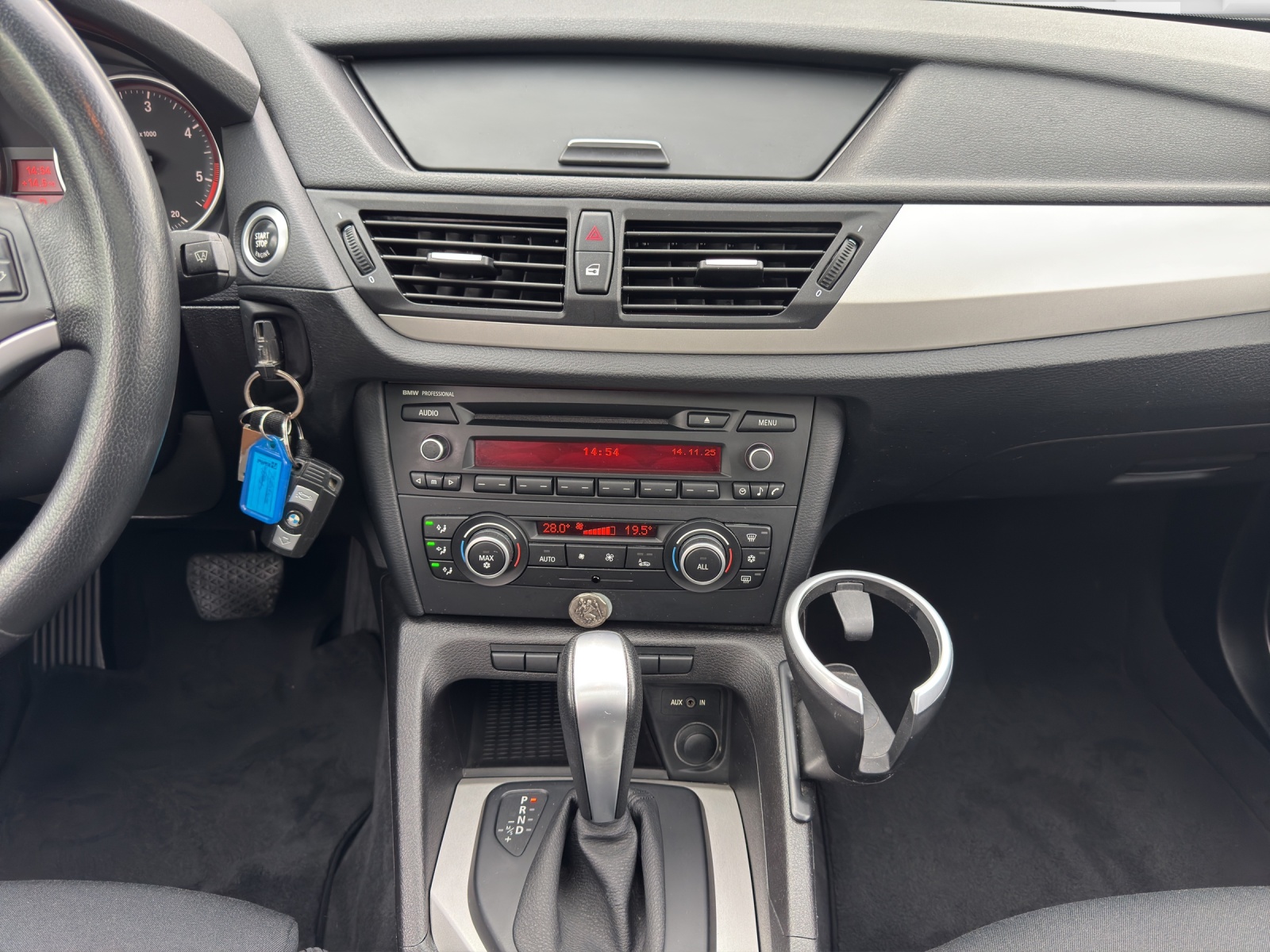 BMW X1 xDrive 20d Steptronic-image-12