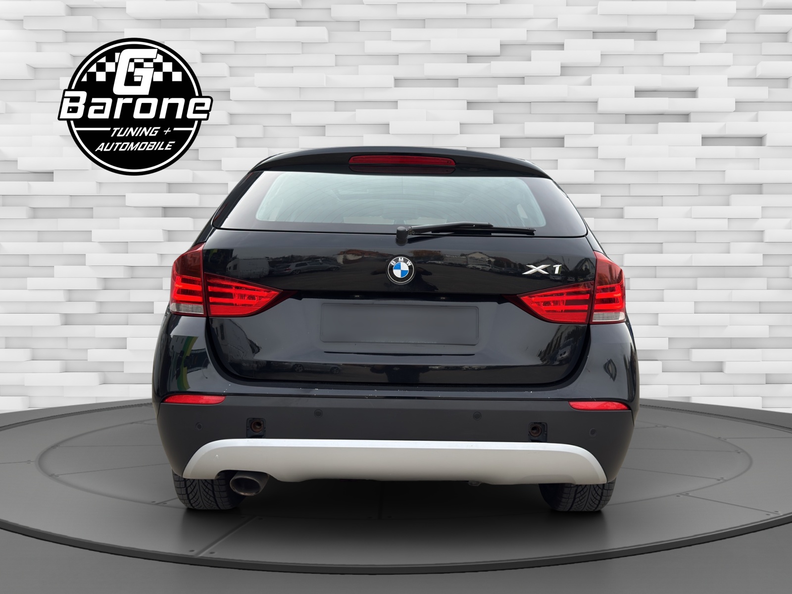 BMW X1 xDrive 20d Steptronic-showroom-element-3