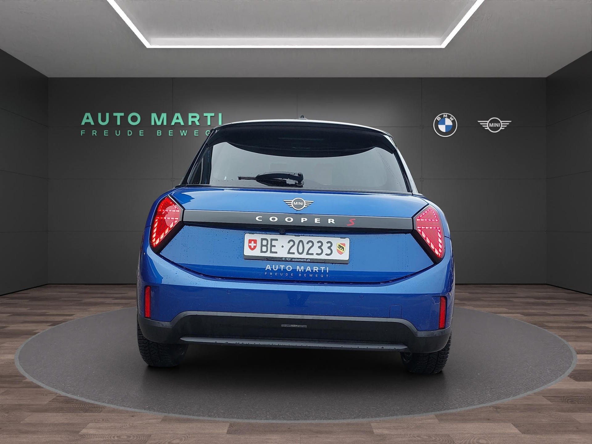 MINI F65 2.0i Cooper S-showroom-element-2