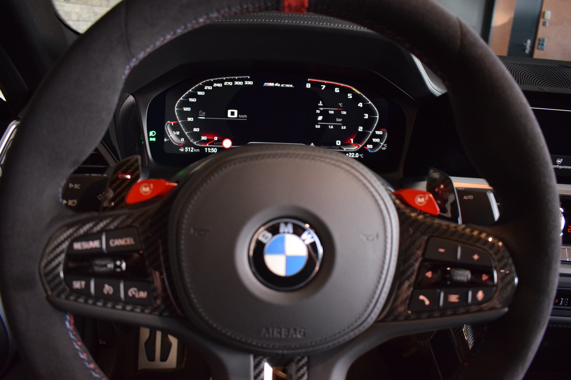 BMW M4 CSL Coupé-image-17