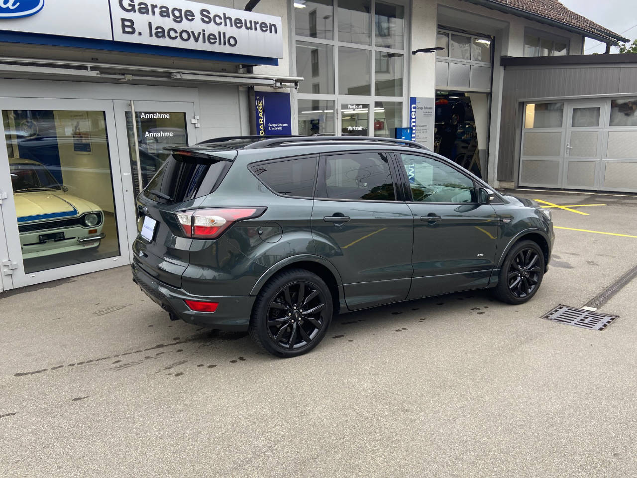 FORD Kuga 2.0 TDCi 150 ST-Line FPS-image-5