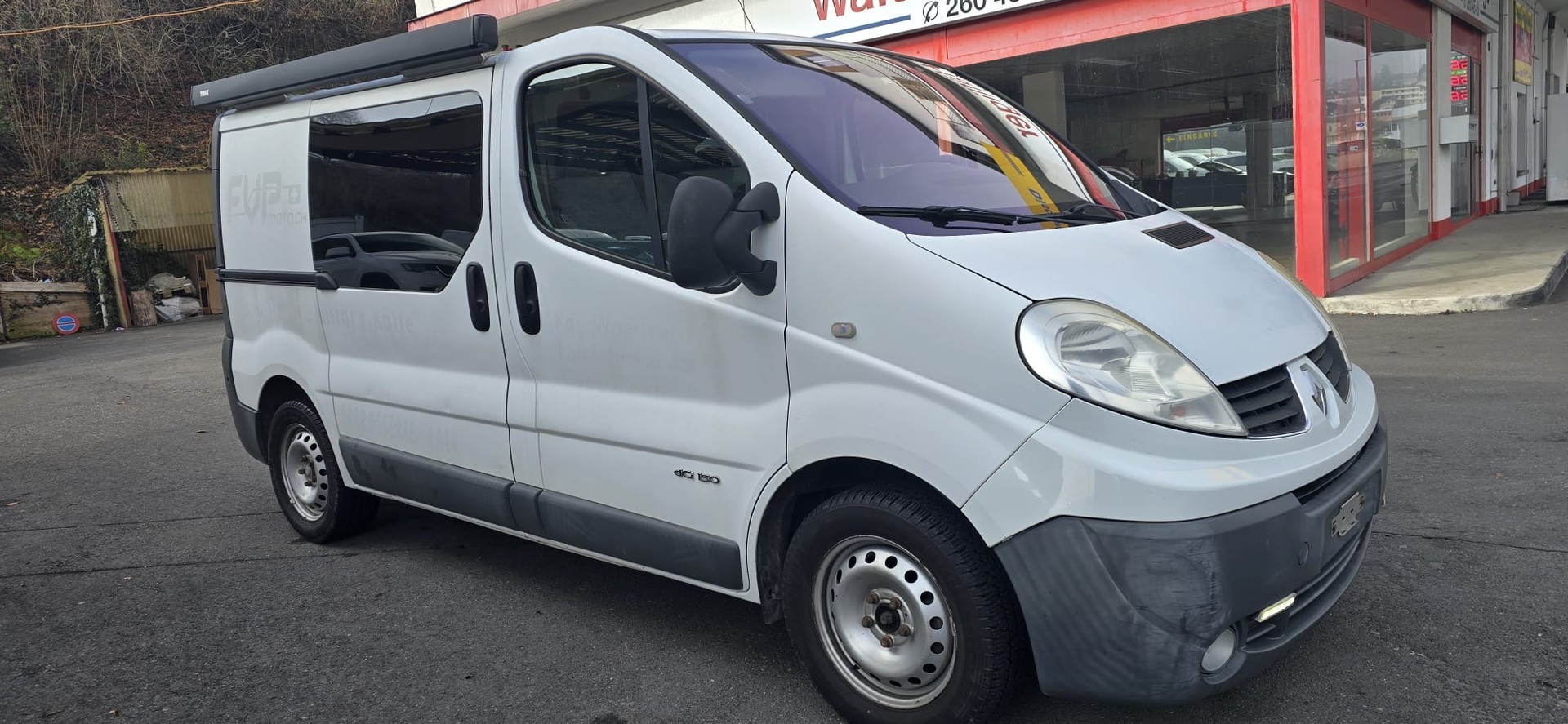 RENAULT Trafic 2.5 dCi 2.9t L1H1-image-2
