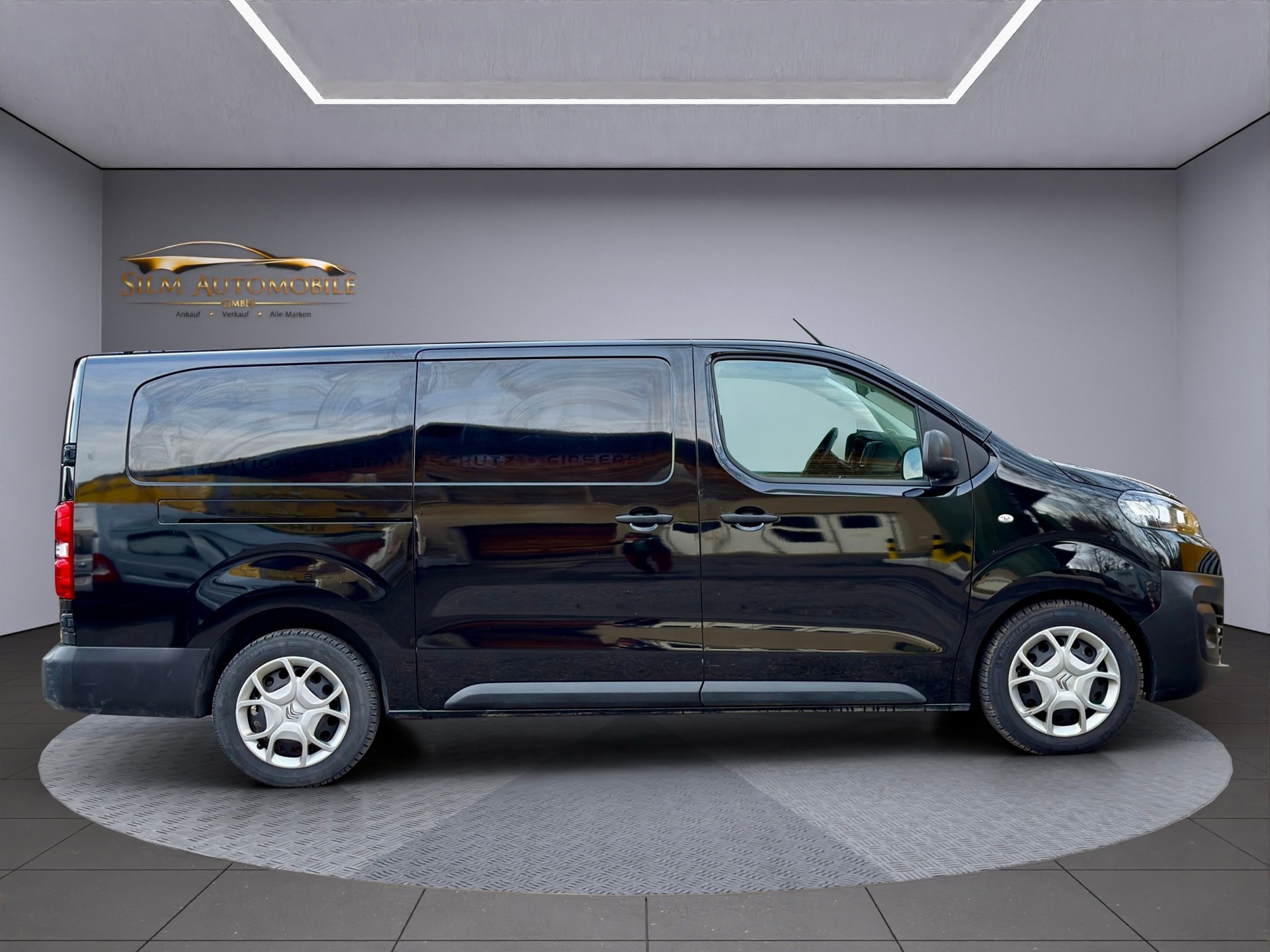 CITROEN Jumpy 2.0 BlueHDi 120 XL Extra-Lang, 3 Sitze, Nutzlast 1225 Kg-showroom-element-3